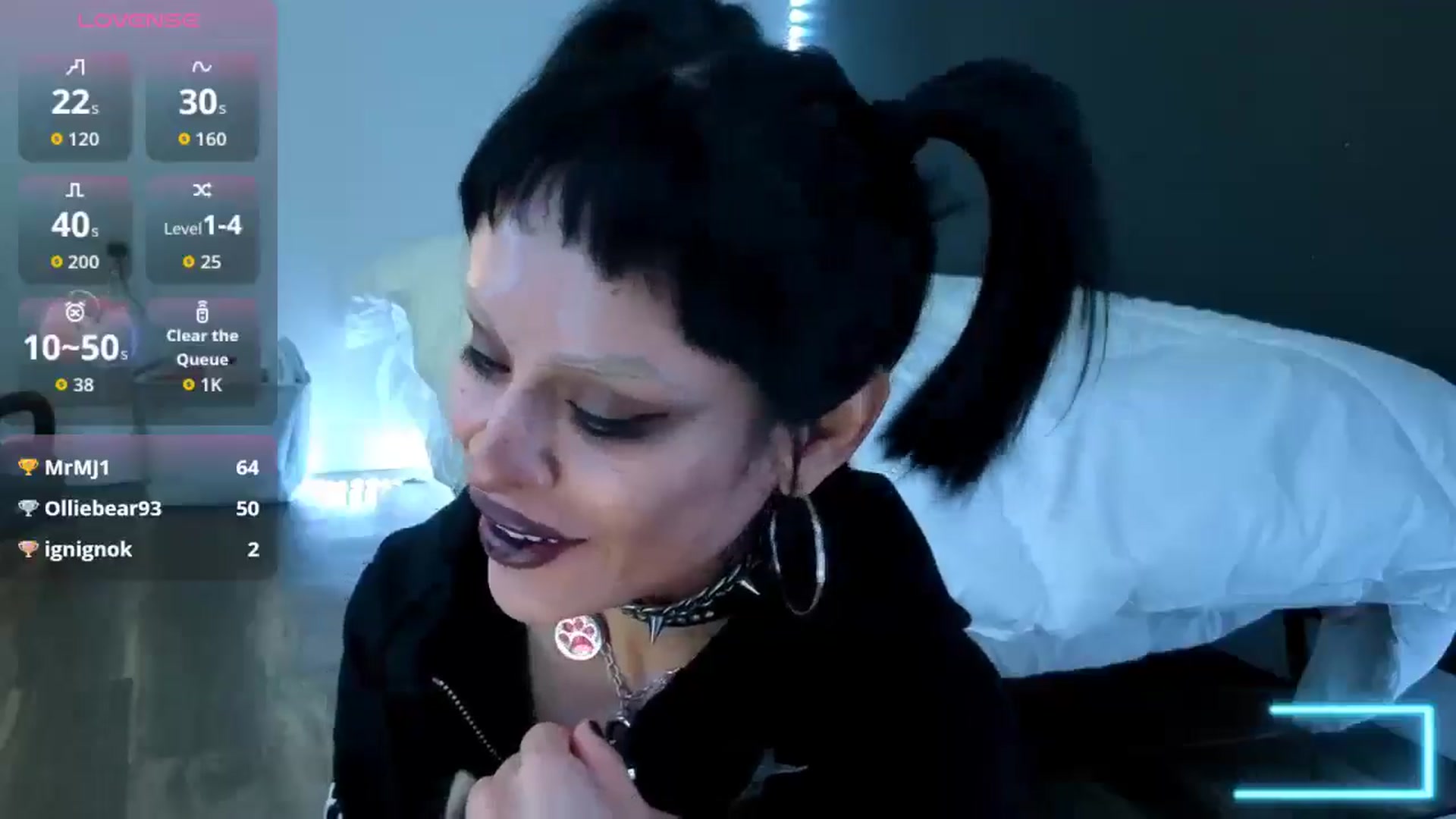 Gallery image thumbnail from gothybat's myfreecams stream on, 03/10/2026, 18:21 image 19 of 20