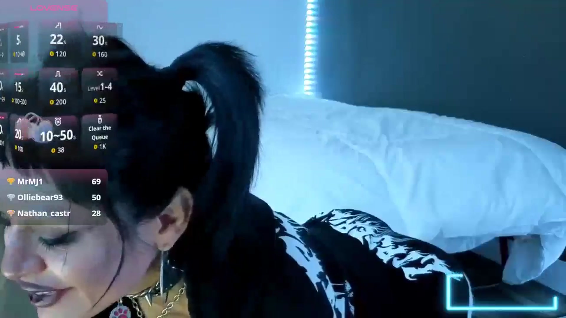 Gallery image thumbnail from gothybat's myfreecams stream on, 03/10/2026, 19:41 image 2 of 20