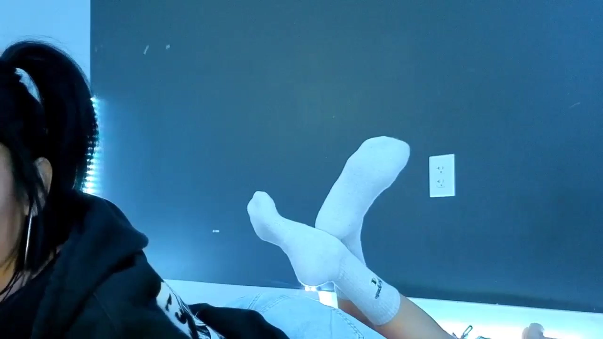 Gallery image thumbnail from gothybat's myfreecams stream on, 03/14/2026, 18:43 image 12 of 20