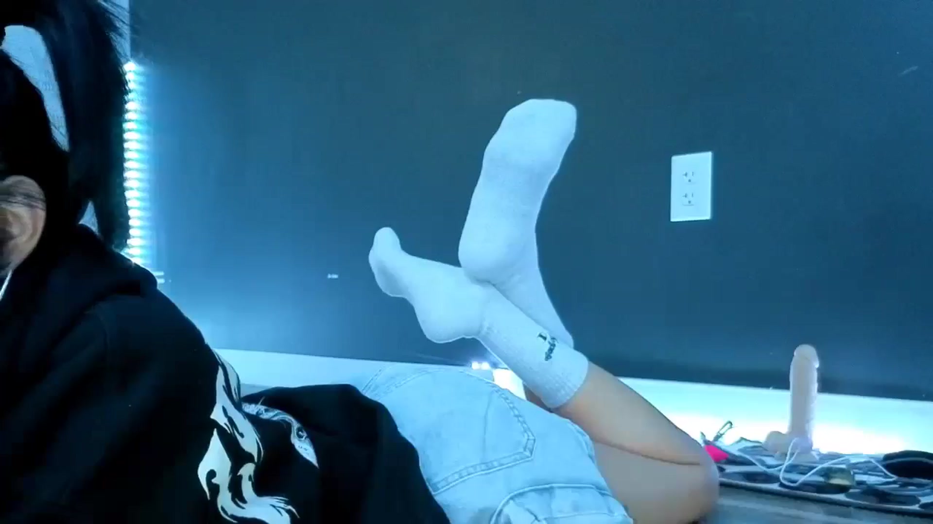 Gallery image thumbnail from gothybat's myfreecams stream on, 03/14/2026, 18:43 image 10 of 20