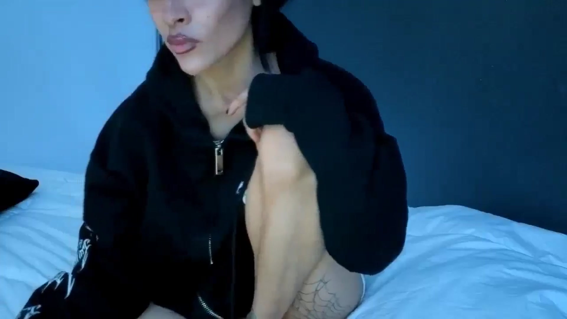 Gallery image thumbnail from gothybat's myfreecams stream on, 03/15/2026, 20:01 image 3 of 20