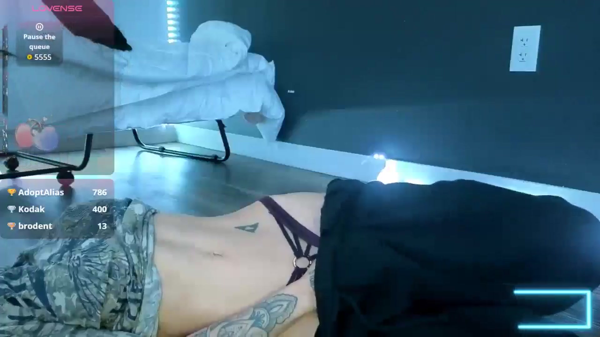 Gallery image thumbnail from gothybat's myfreecams stream on, 03/19/2026, 20:15 image 12 of 20
