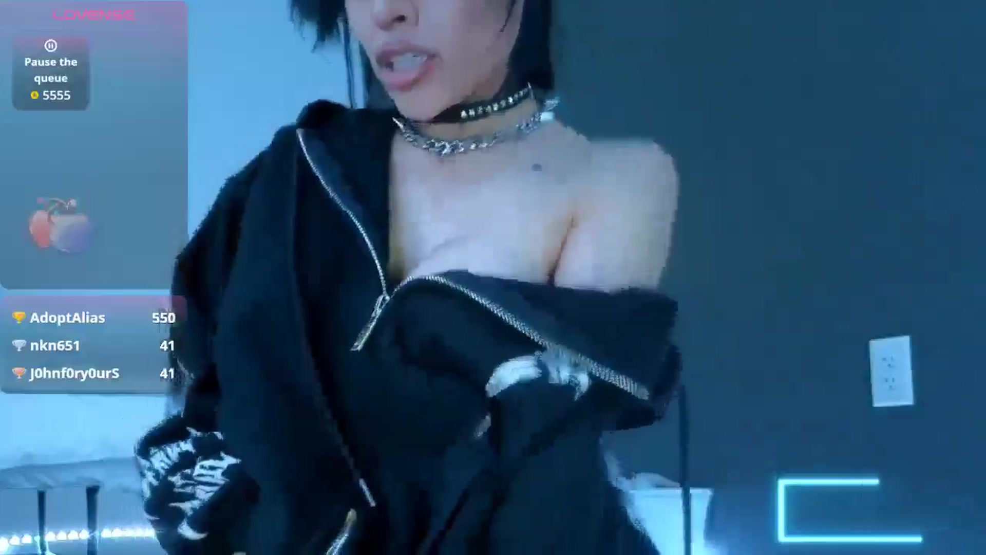 Gallery image thumbnail from gothybat's myfreecams stream on, 03/20/2026, 20:10 image 18 of 20