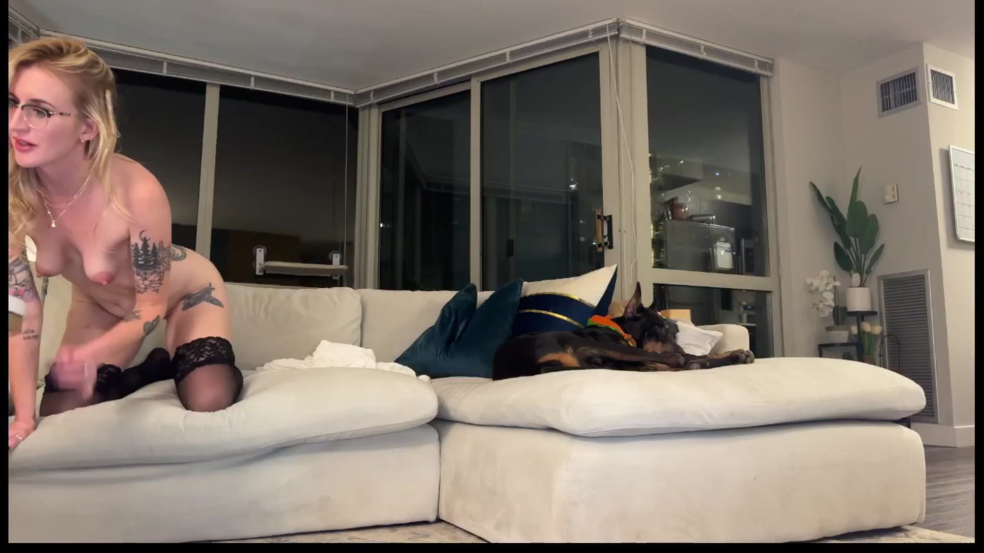 Gallery image thumbnail from graciemaexx's myfreecams stream on, 10/20/2024, 01:40 image 2 of 20