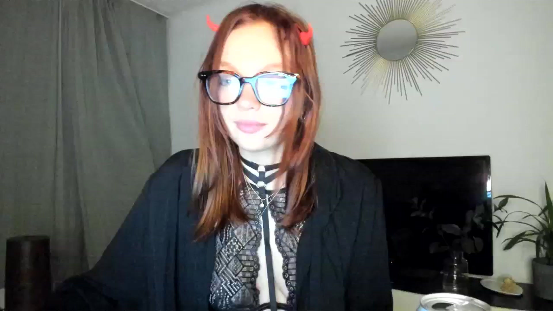 Gallery image thumbnail from greengiirl's myfreecams stream on, 11/05/2023, 18:21 image 14 of 20