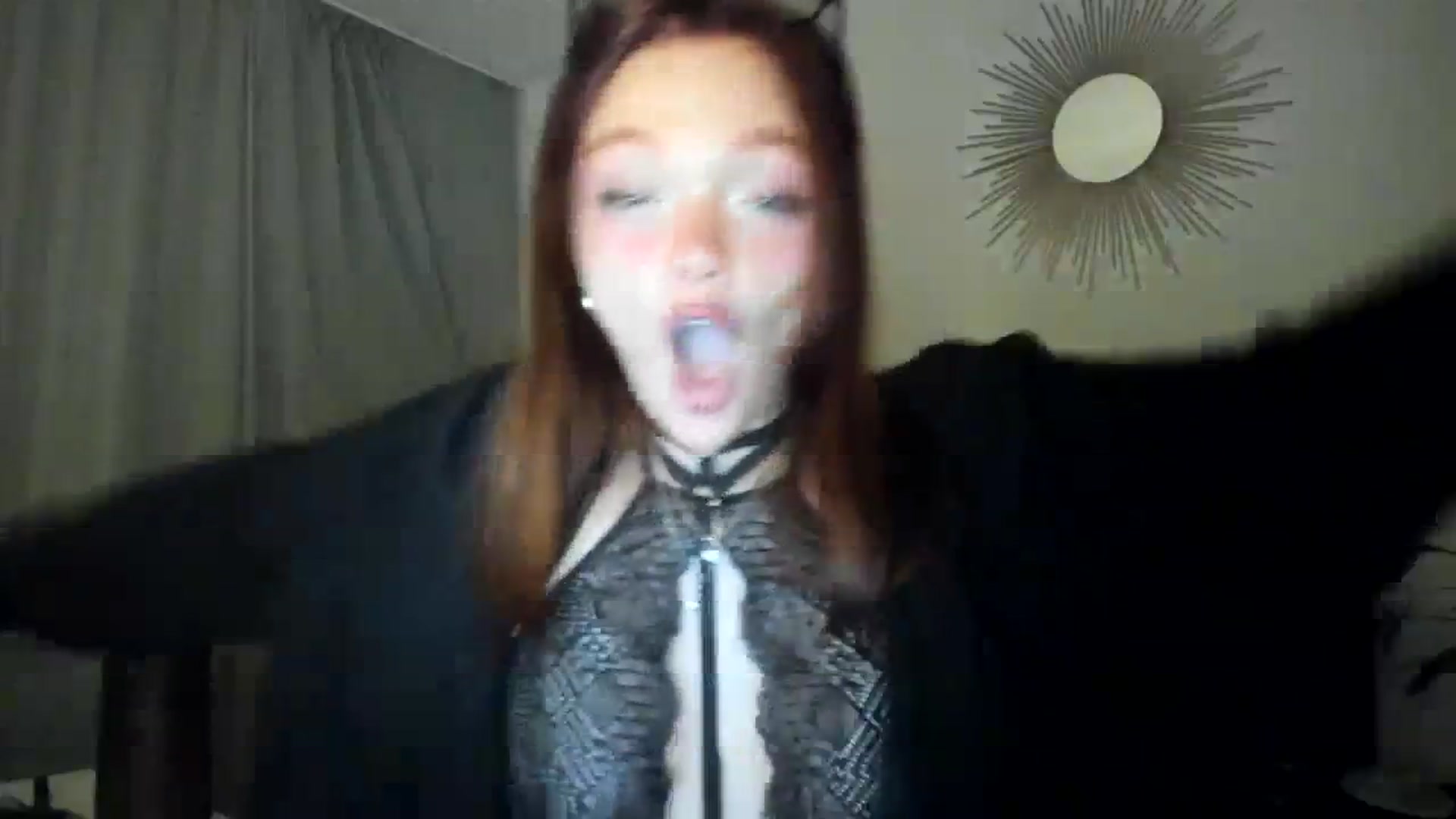 Gallery image thumbnail from greengiirl's myfreecams stream on, 11/05/2023, 20:07 image 14 of 20