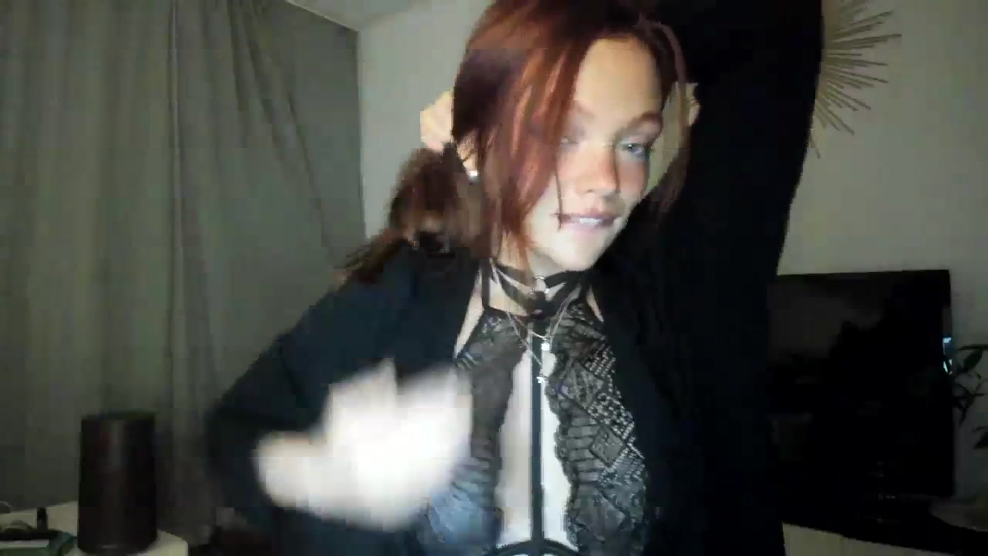 Gallery image thumbnail from greengiirl's myfreecams stream on, 11/05/2023, 20:41 image 5 of 20