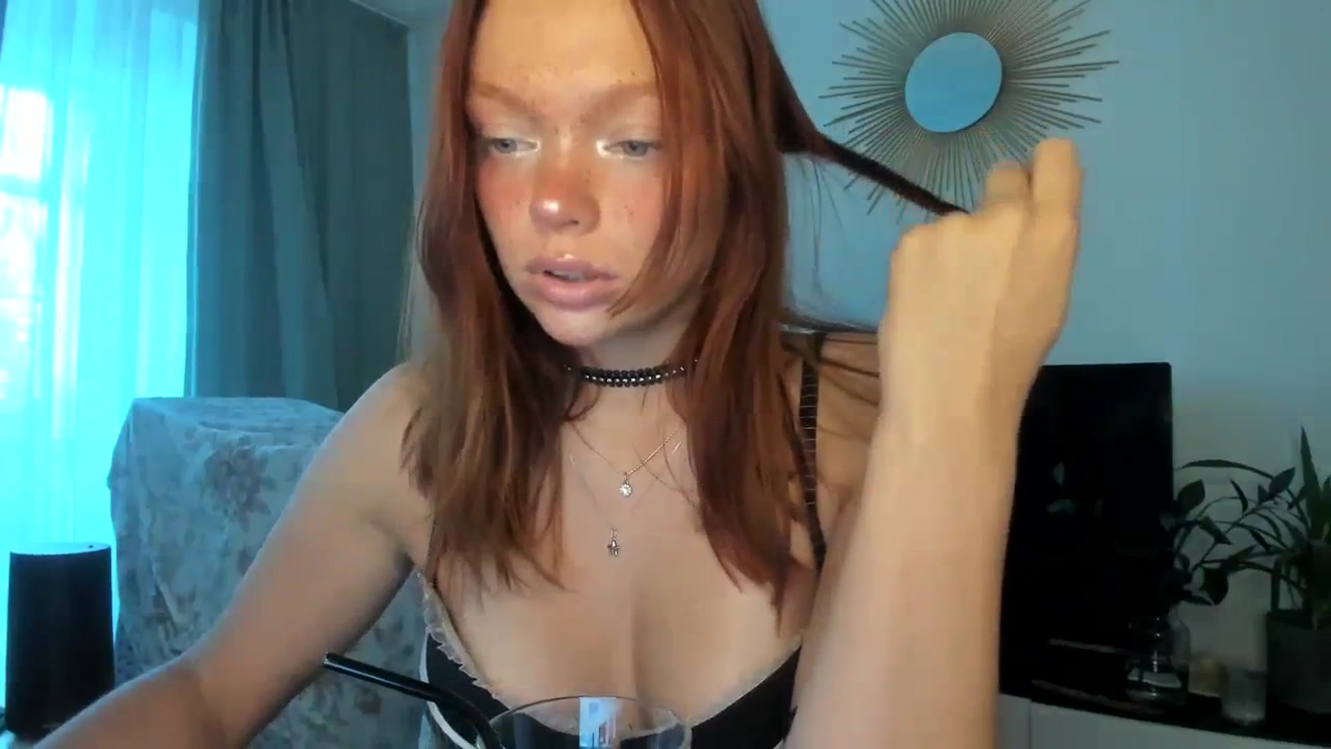 Gallery image thumbnail from greengiirl's myfreecams stream on, 11/07/2023, 08:45 image 15 of 20