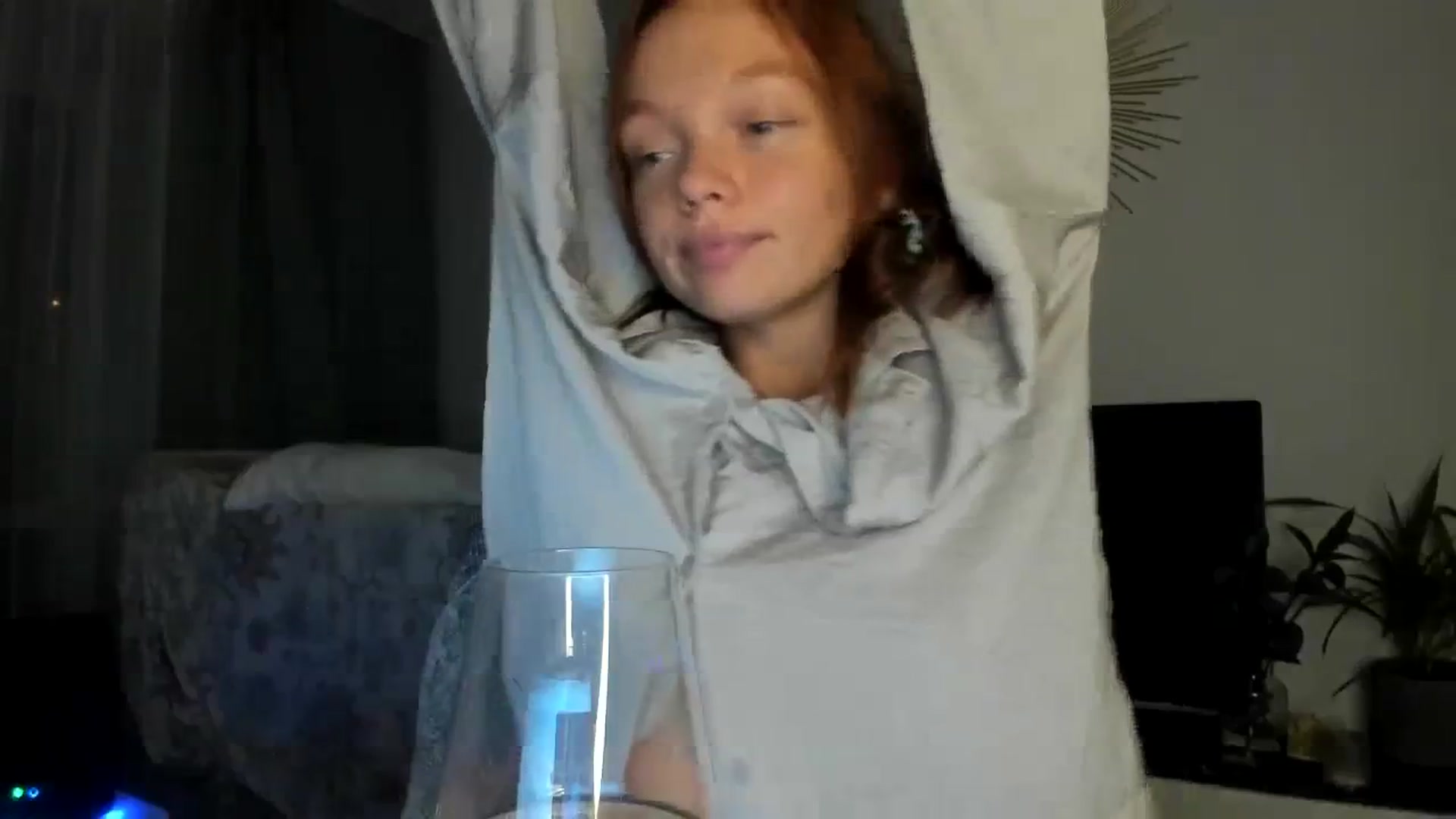Gallery image thumbnail from greengiirl's myfreecams stream on, 11/08/2023, 13:14 image 17 of 20