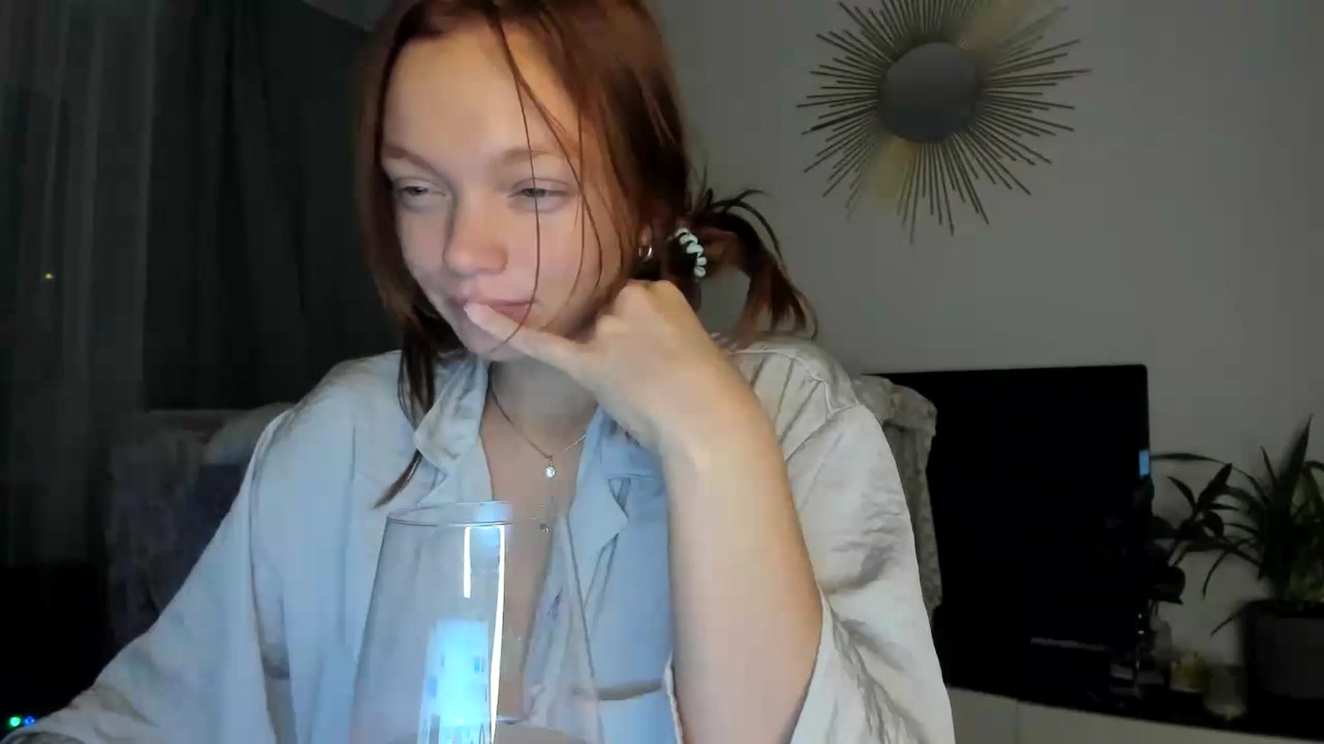 Gallery image thumbnail from greengiirl's myfreecams stream on, 11/08/2023, 13:14 image 11 of 20