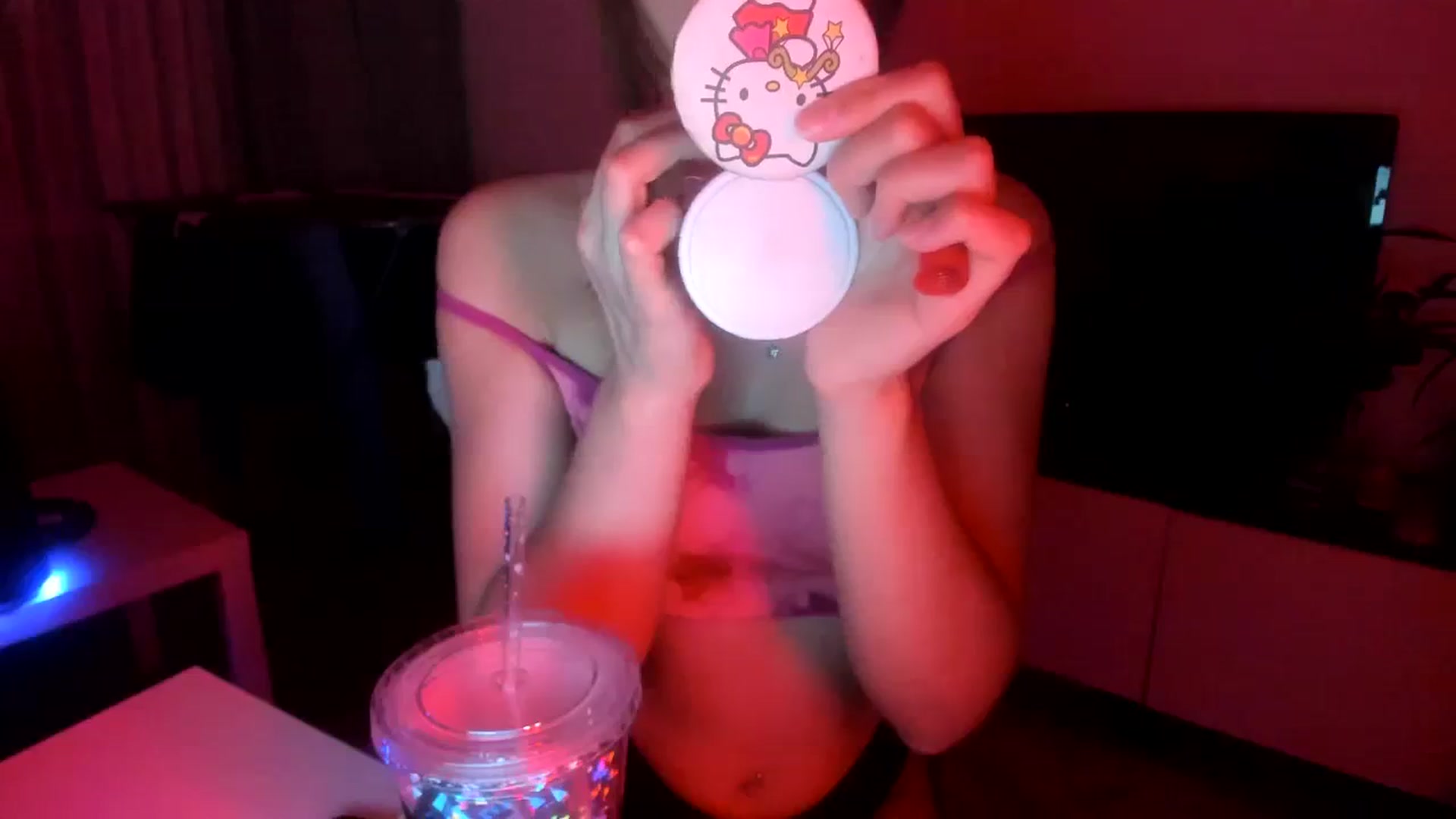 Gallery image thumbnail from greengiirl's myfreecams stream on, 11/11/2023, 18:31 image 19 of 20