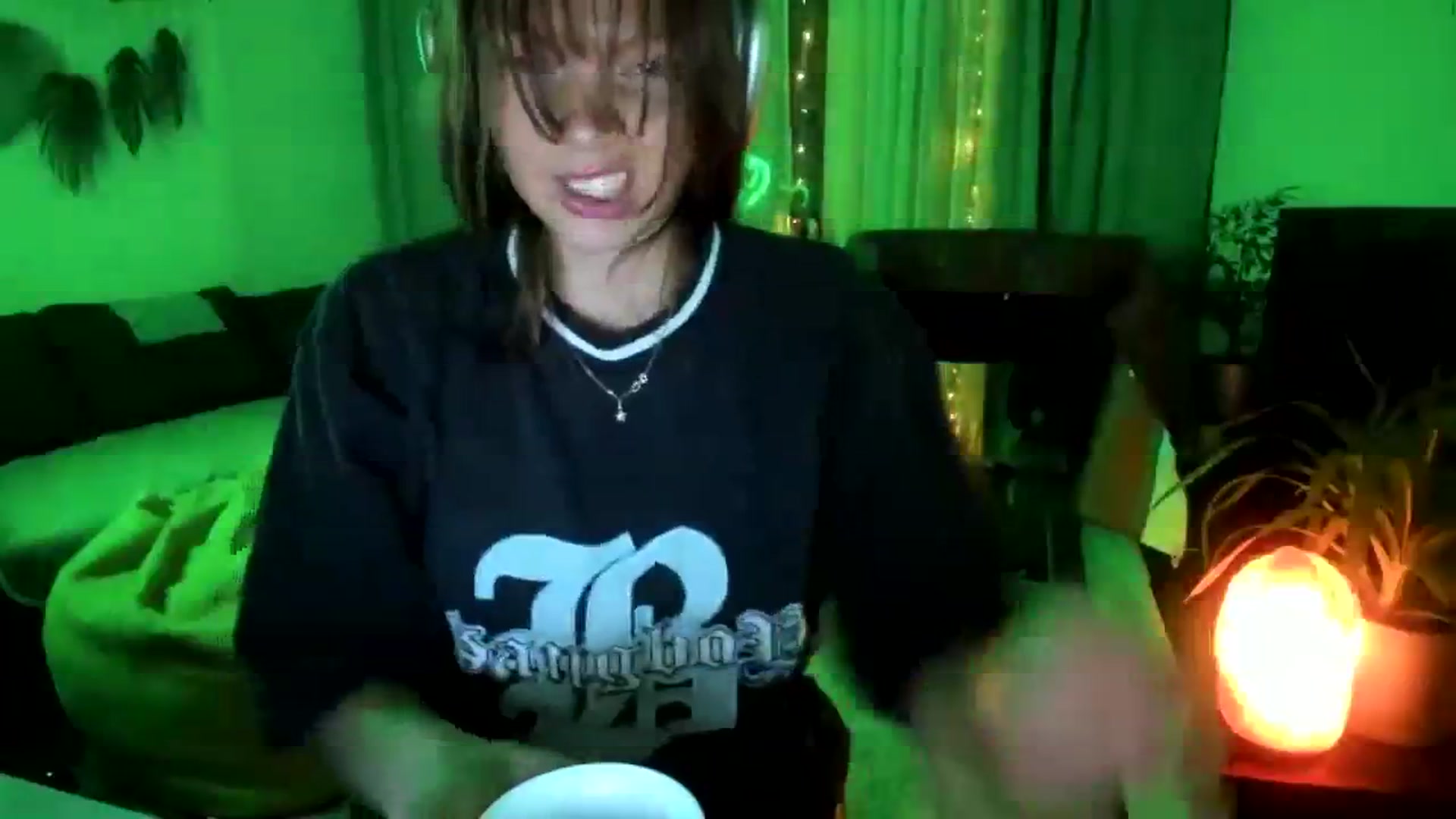 Gallery image thumbnail from greenzone's myfreecams stream on, 11/23/2023, 20:48 image 7 of 20