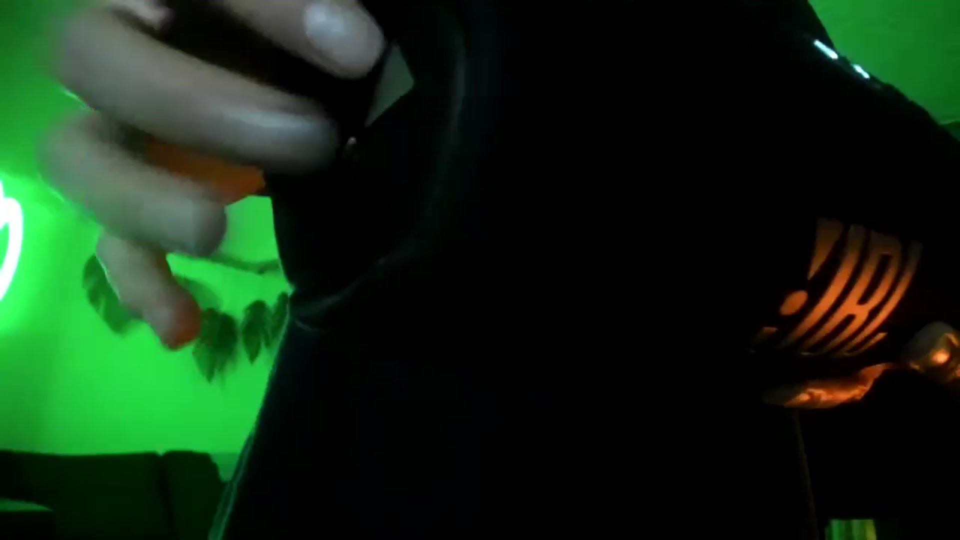 Gallery image thumbnail from greenzone's myfreecams stream on, 11/23/2023, 20:48 image 10 of 20