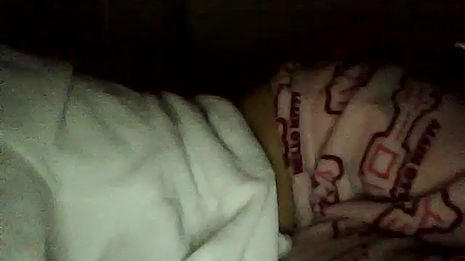 Gallery image thumbnail from greenzone's myfreecams stream on, 02/15/2024, 17:59 image 6 of 20