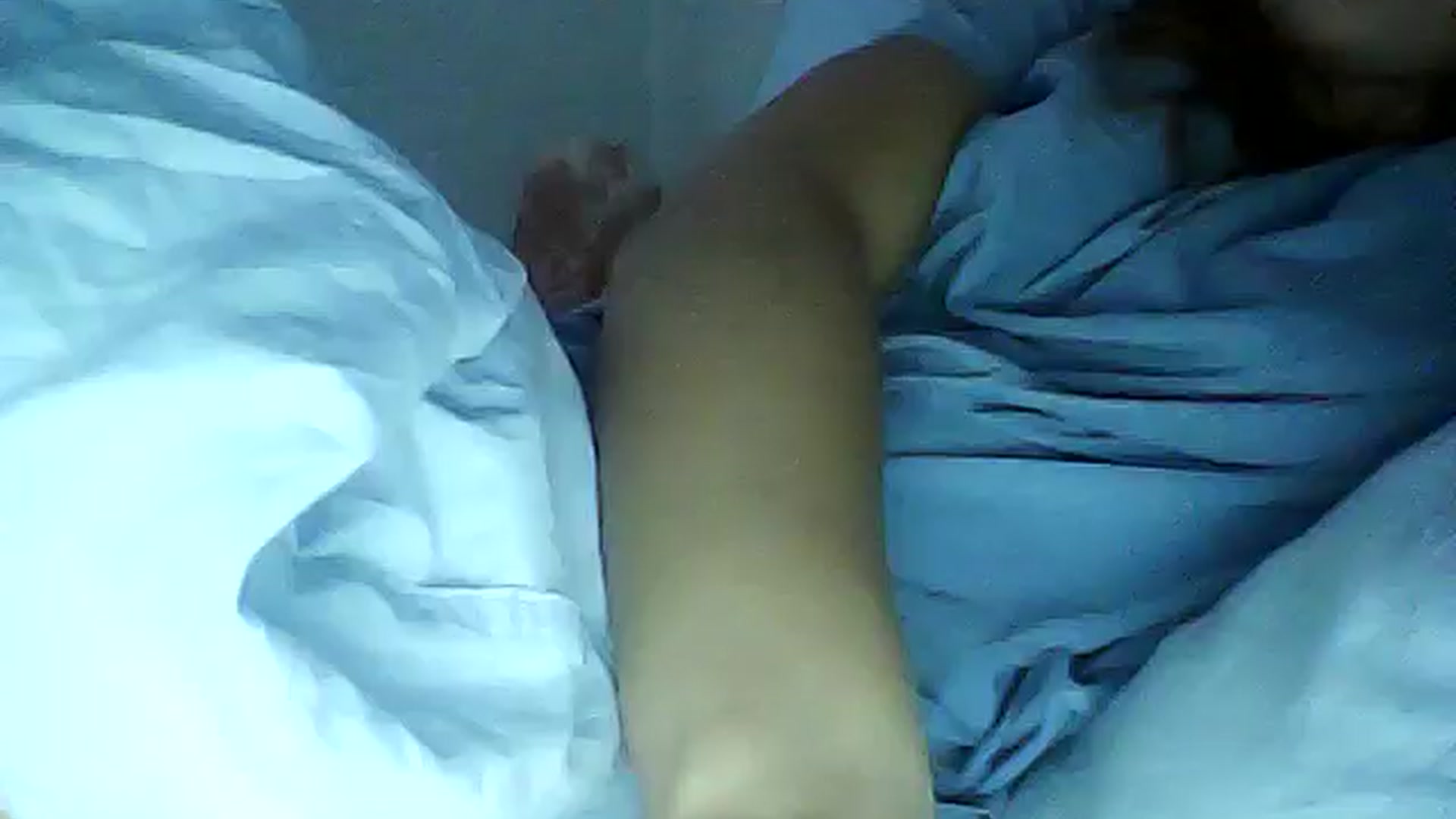Gallery image thumbnail from greenzone's myfreecams stream on, 04/16/2024, 12:28 image 16 of 20