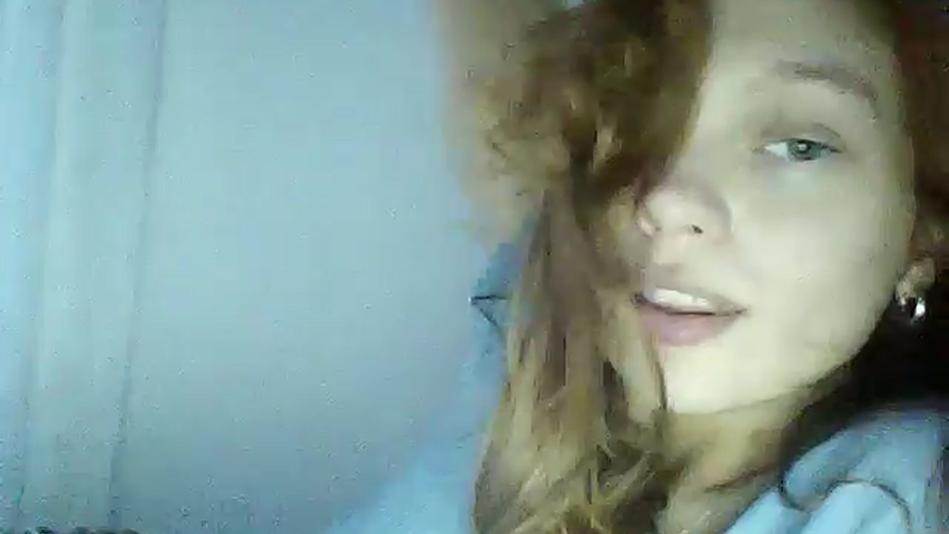 Gallery image thumbnail from greenzone's myfreecams stream on, 04/16/2024, 12:28 image 5 of 20