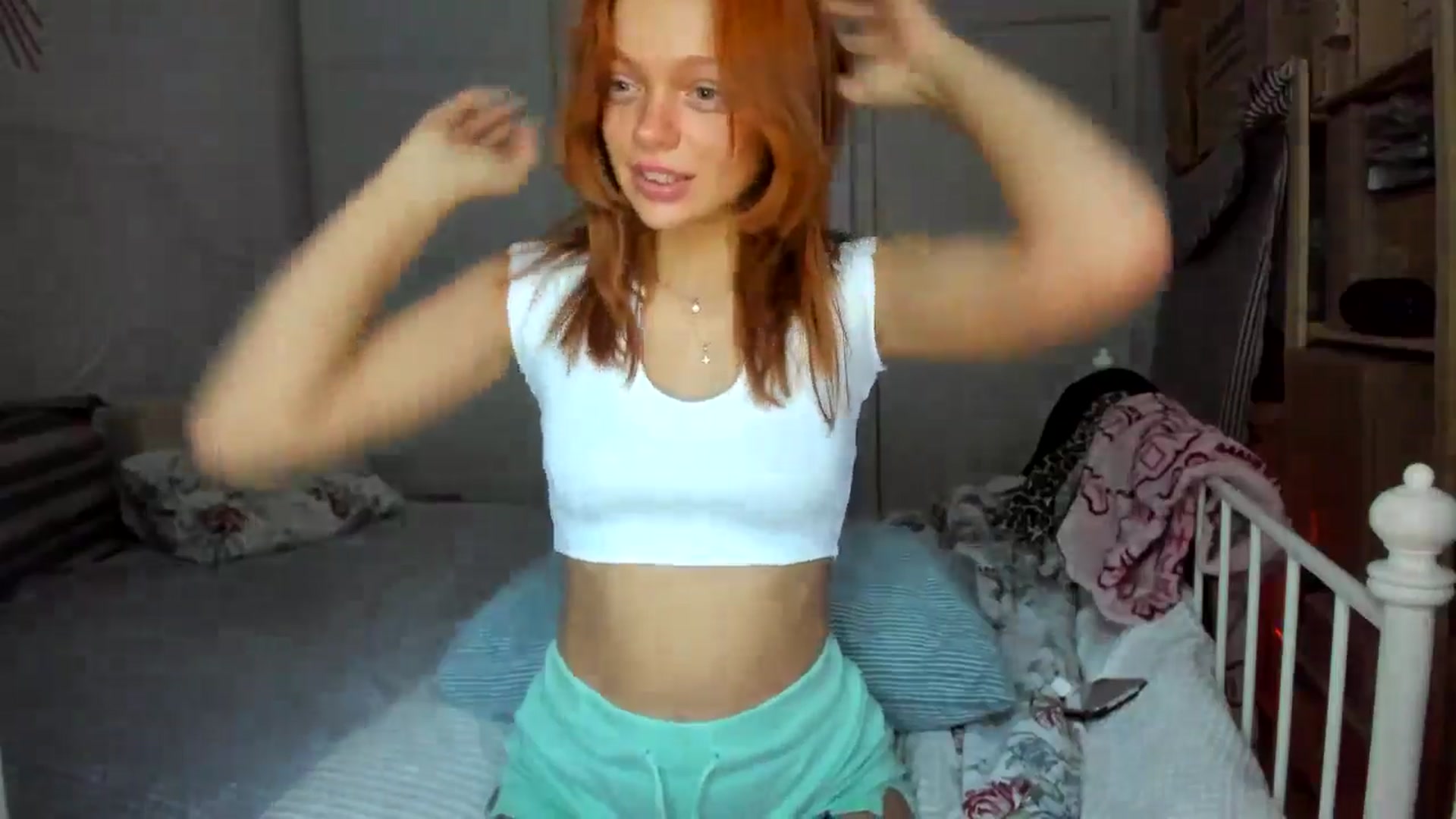 Gallery image thumbnail from greenzone's myfreecams stream on, 05/18/2024, 14:22 image 12 of 20