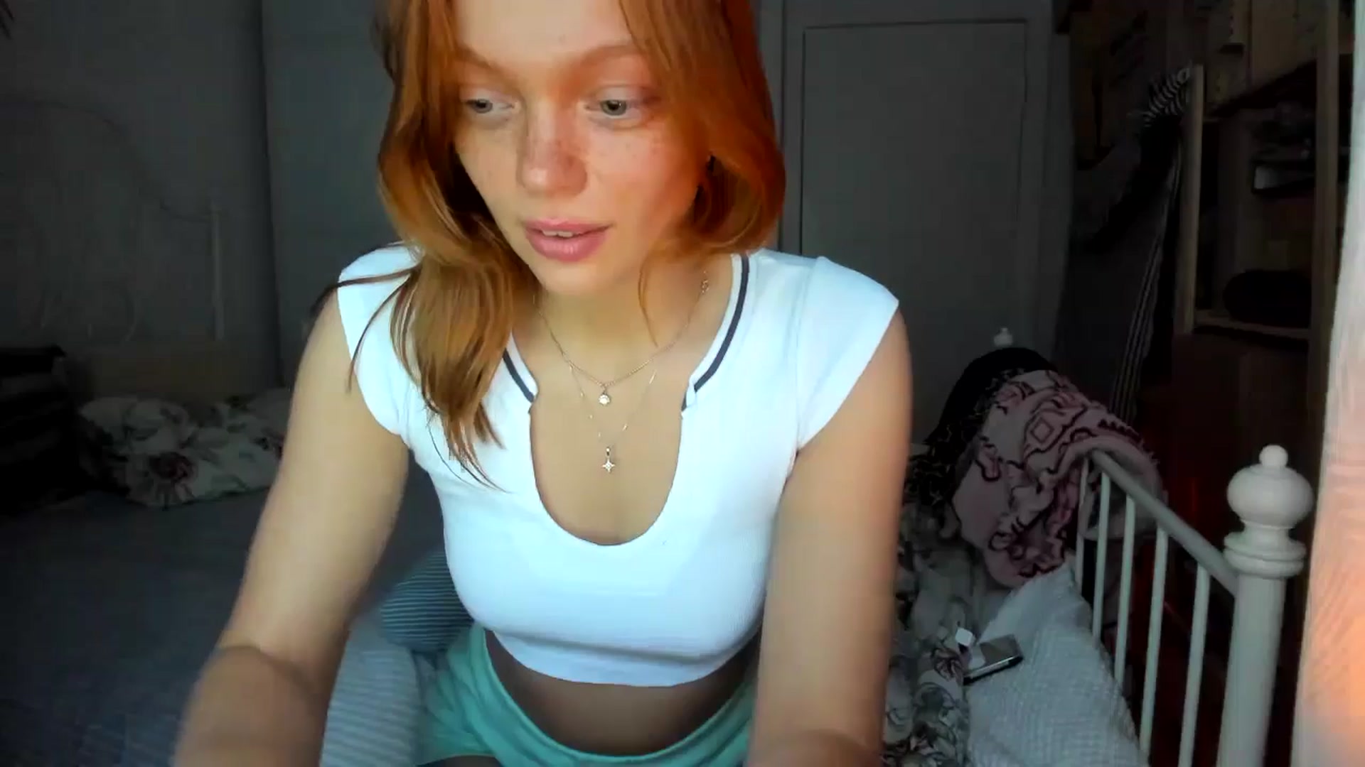 Gallery image thumbnail from greenzone's myfreecams stream on, 05/18/2024, 14:22 image 20 of 20