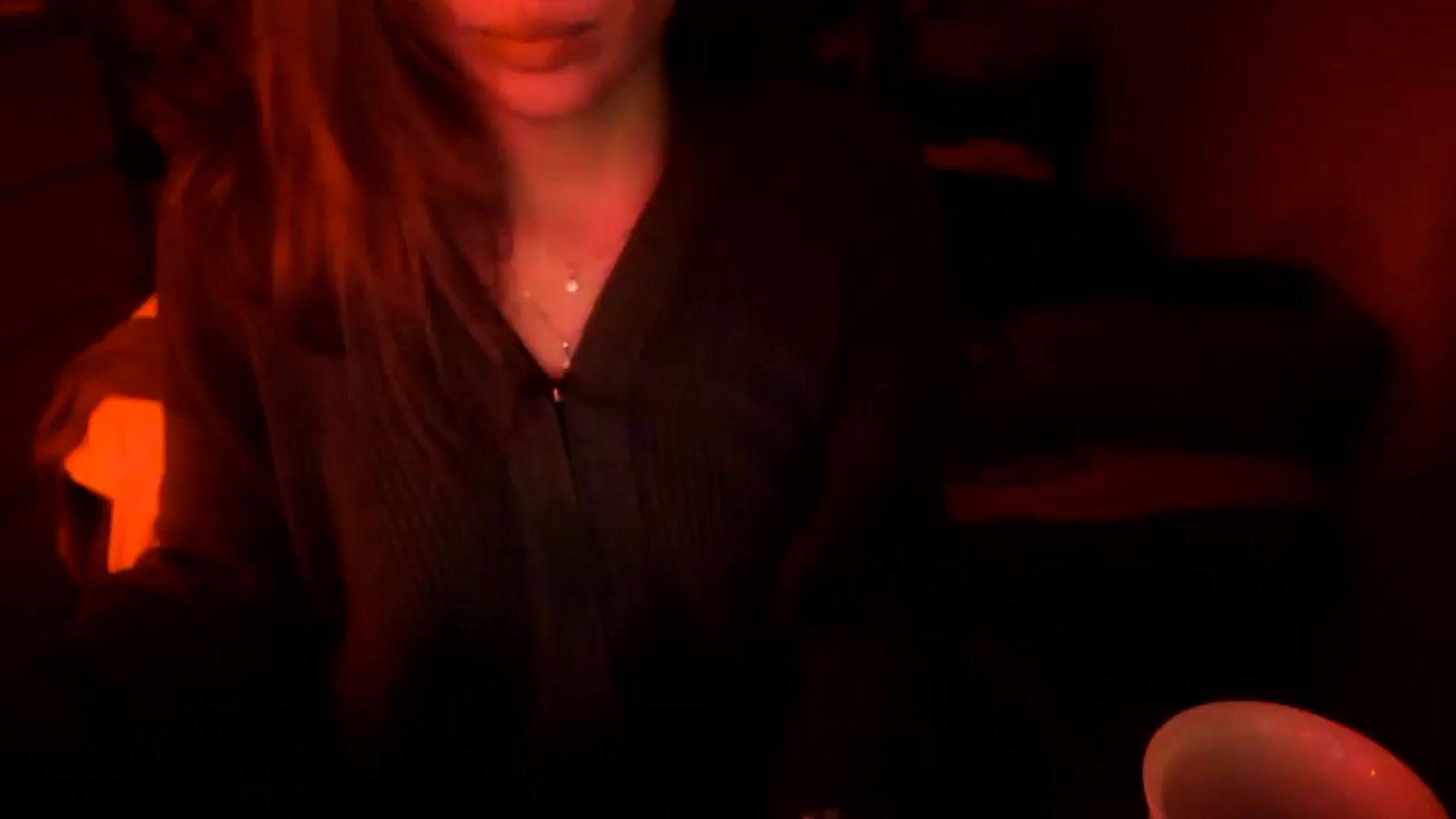 Gallery image thumbnail from greenzone's myfreecams stream on, 09/21/2024, 20:13 image 9 of 20