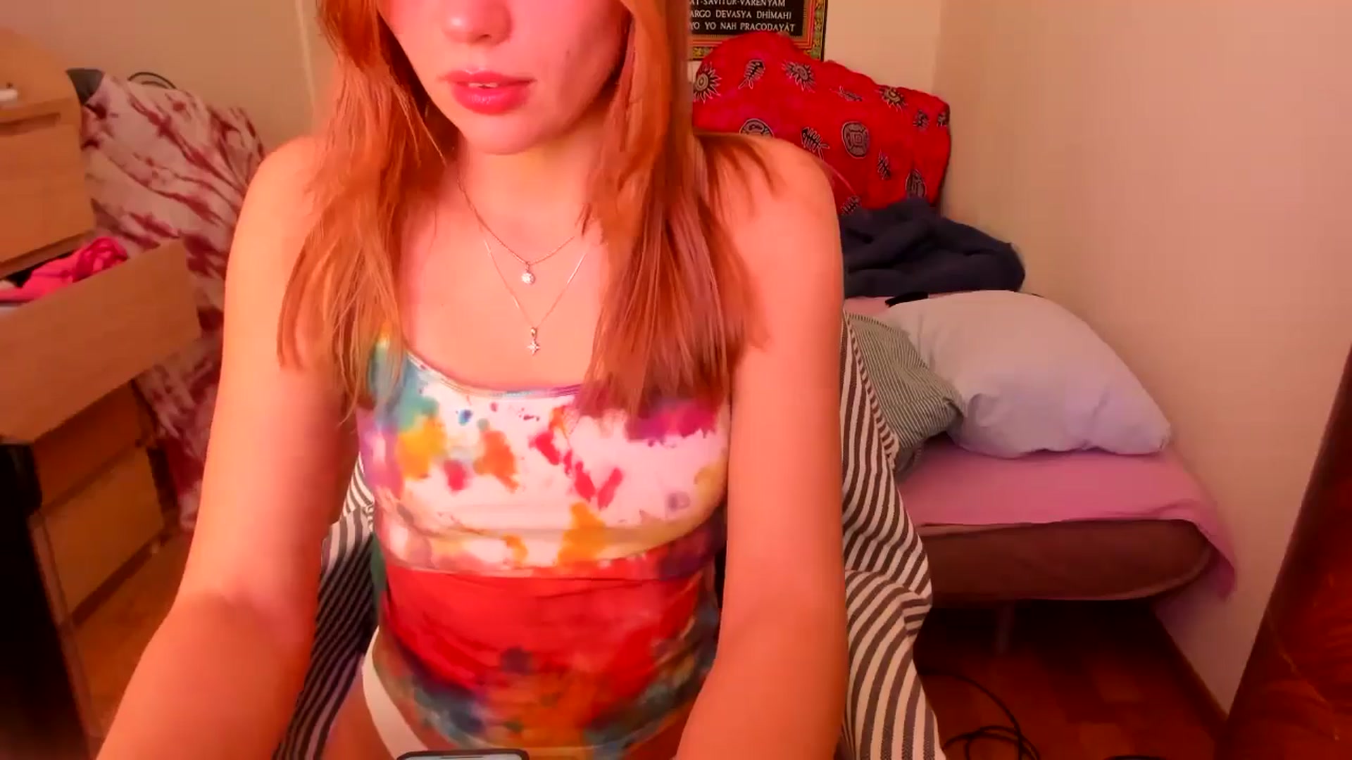 Gallery image thumbnail from greenzone's myfreecams stream on, 10/03/2024, 07:35 image 17 of 20