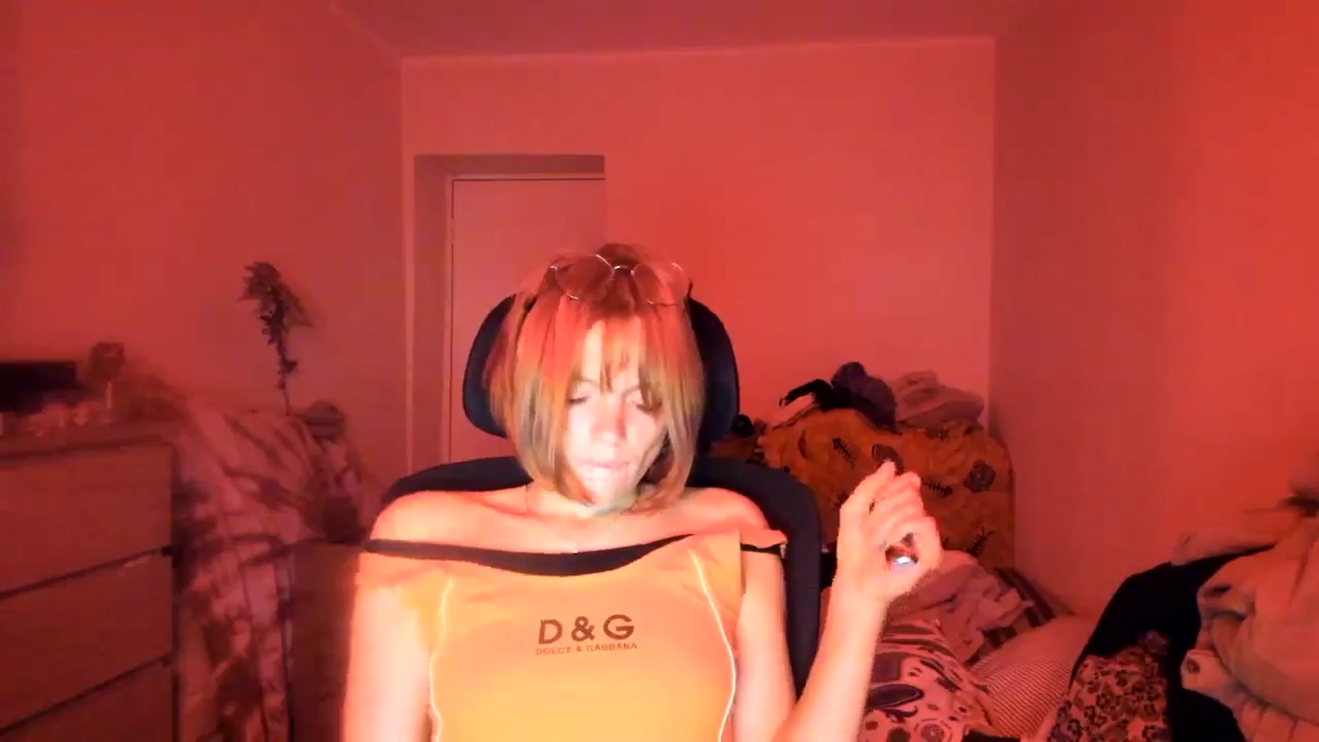 Gallery image thumbnail from greenzone's myfreecams stream on, 10/30/2024, 14:07 image 11 of 20