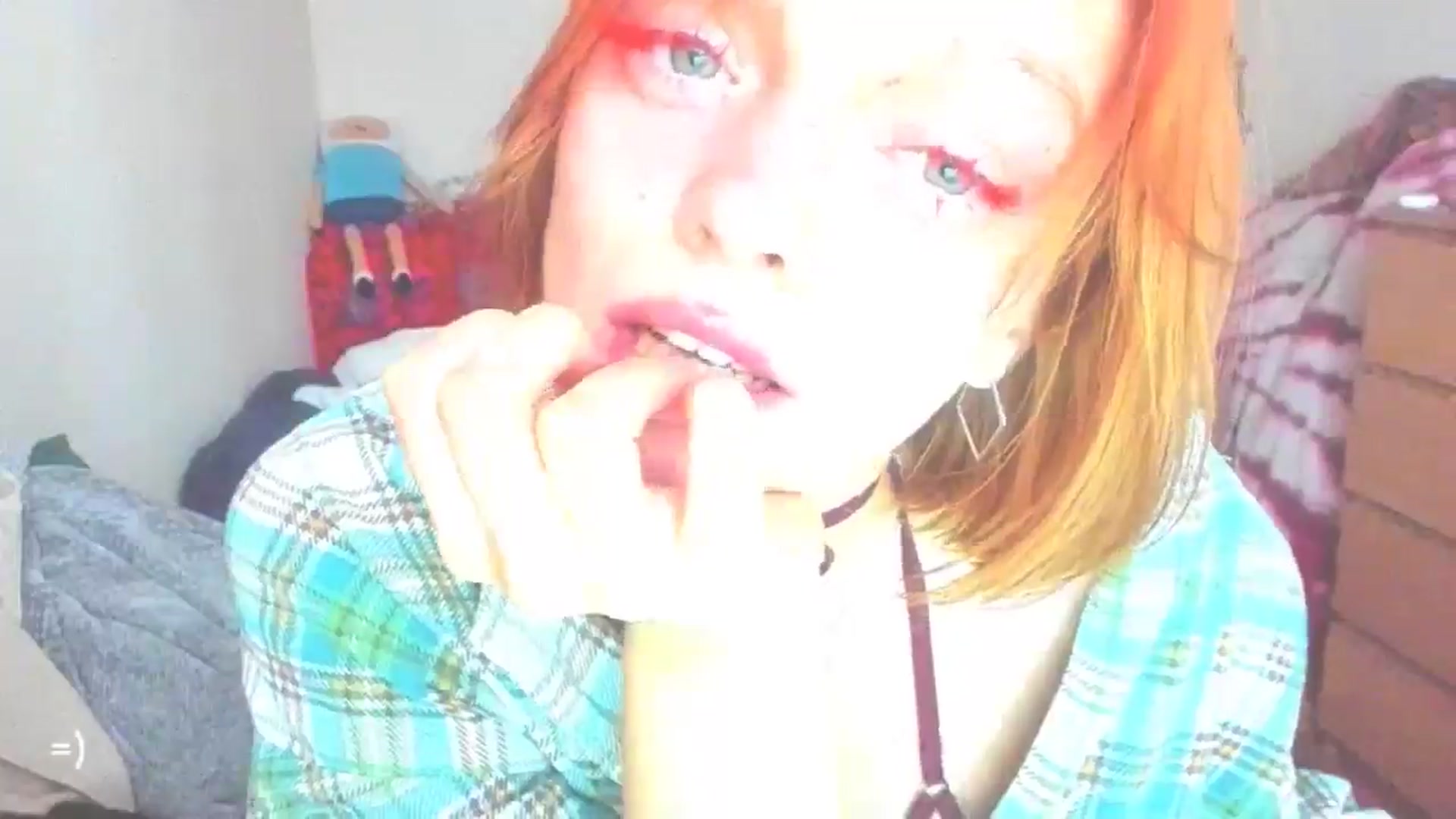 Gallery image thumbnail from greenzone's myfreecams stream on, 11/16/2024, 08:38 image 18 of 20