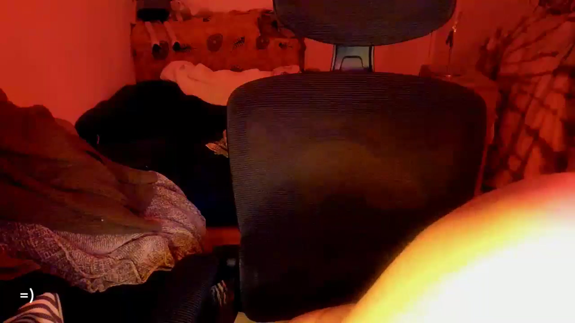 Gallery image thumbnail from greenzone's myfreecams stream on, 11/18/2024, 15:00 image 7 of 20