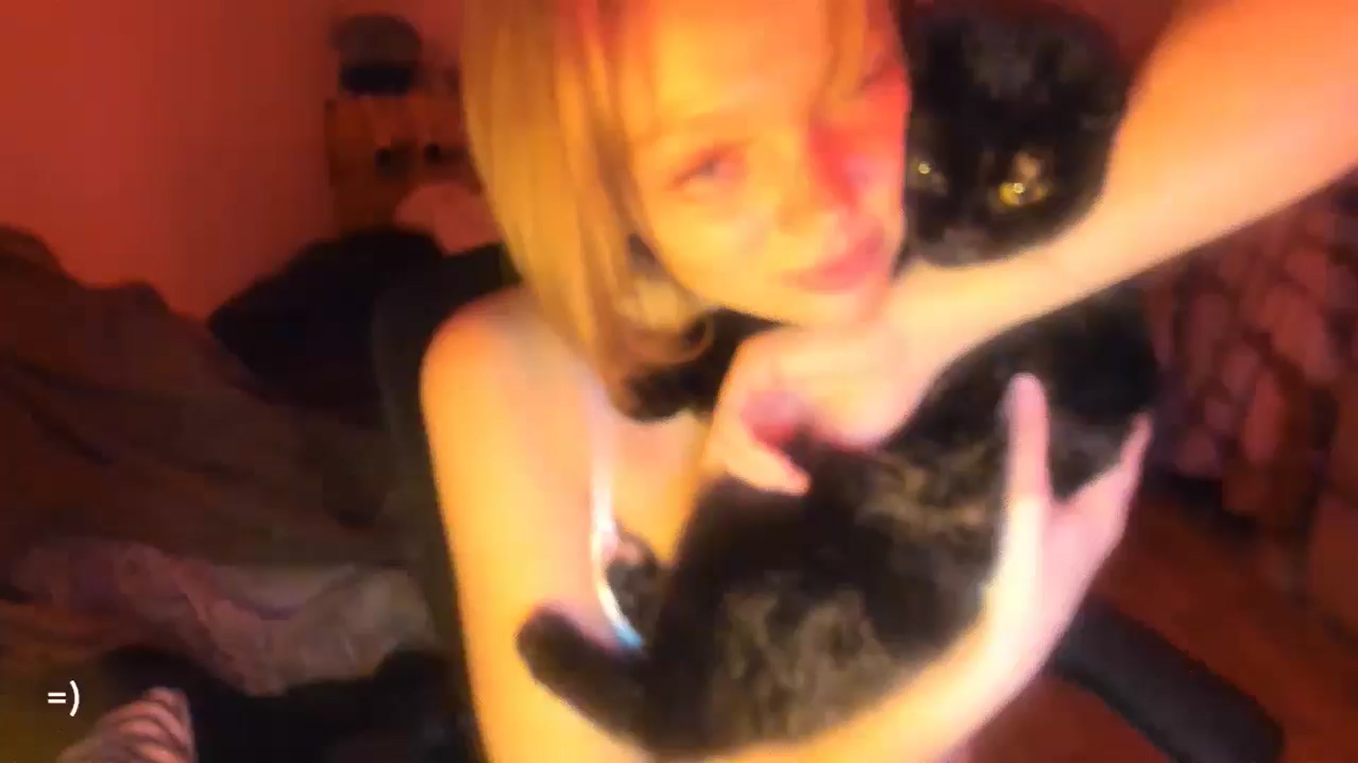 Gallery image thumbnail from greenzone's myfreecams stream on, 11/18/2024, 16:08 image 4 of 20