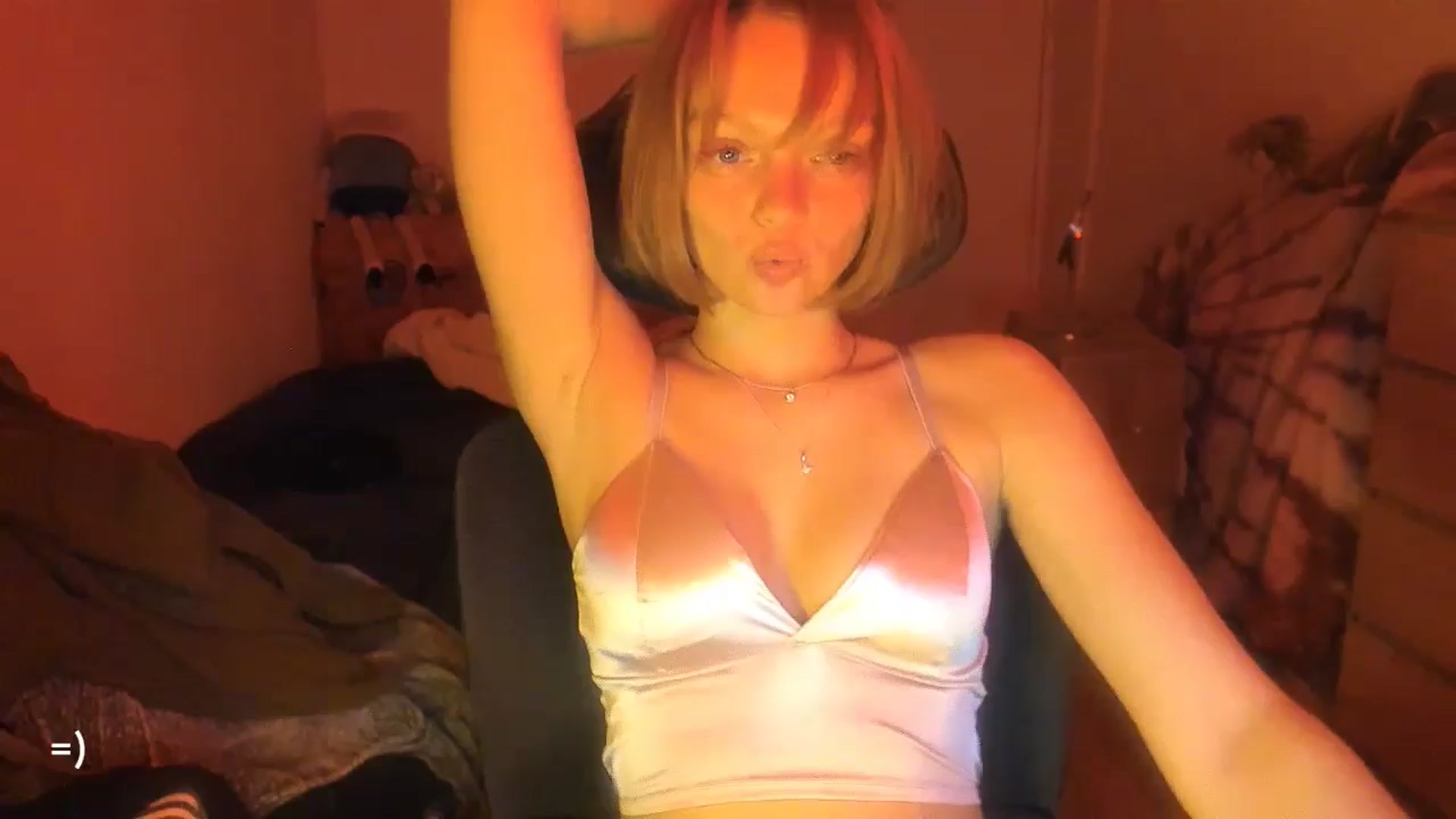 Gallery image thumbnail from greenzone's myfreecams stream on, 11/18/2024, 16:32 image 9 of 20