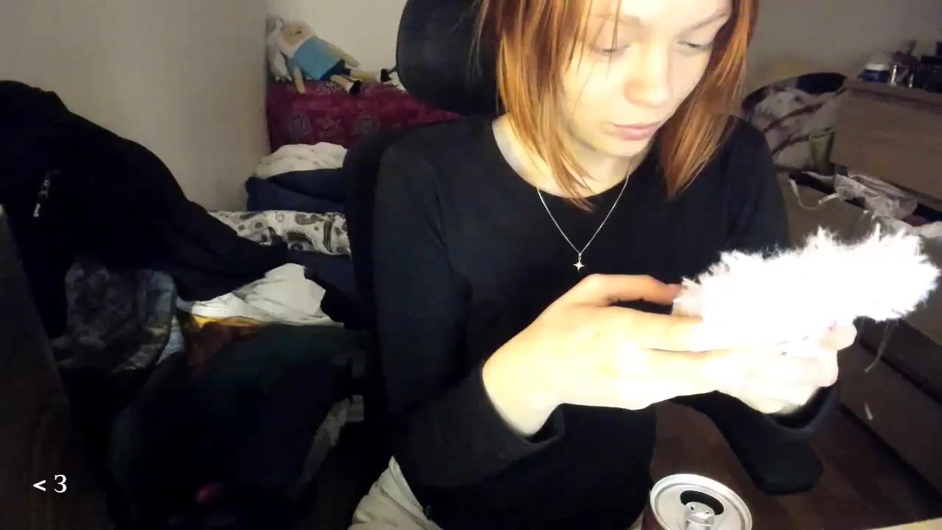 Gallery image thumbnail from greenzone's myfreecams stream on, 01/28/2025, 18:36 image 12 of 20