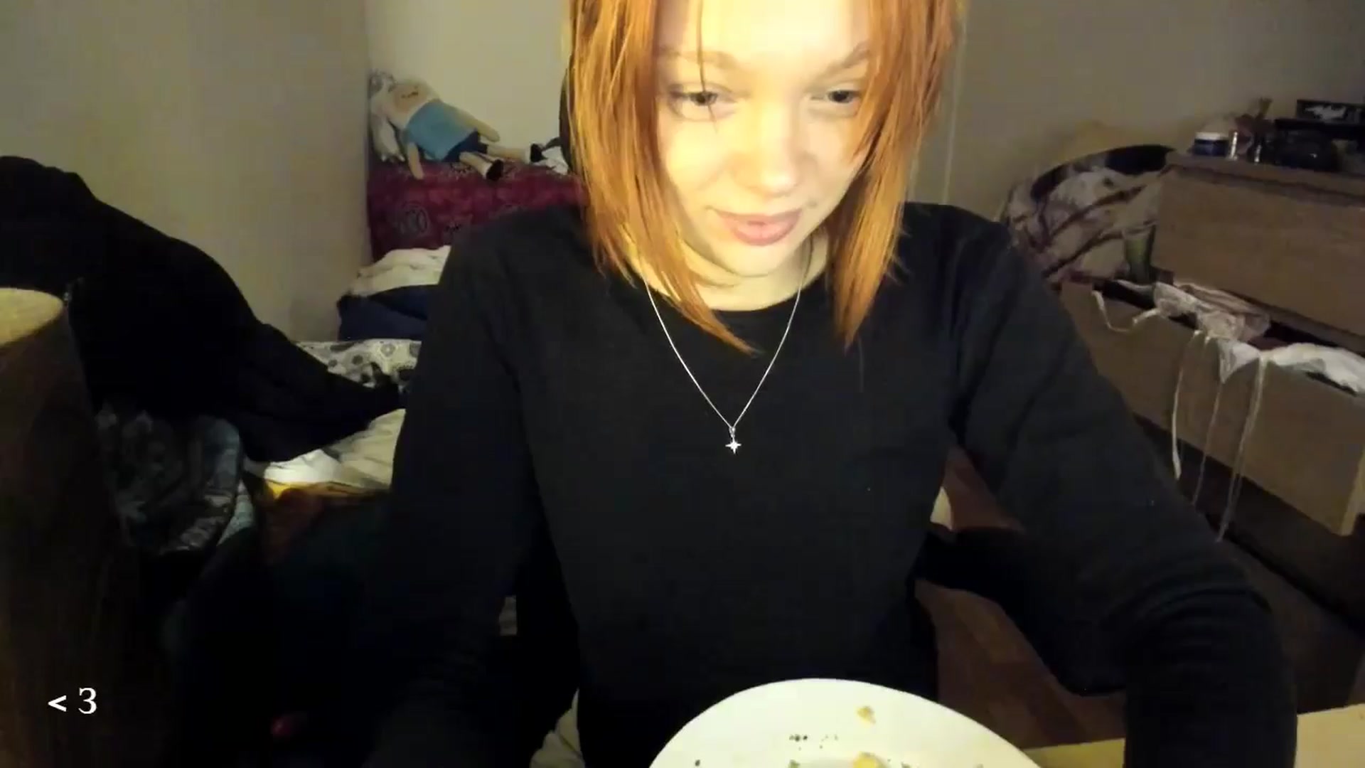 Gallery image thumbnail from greenzone's myfreecams stream on, 01/28/2025, 18:36 image 2 of 20