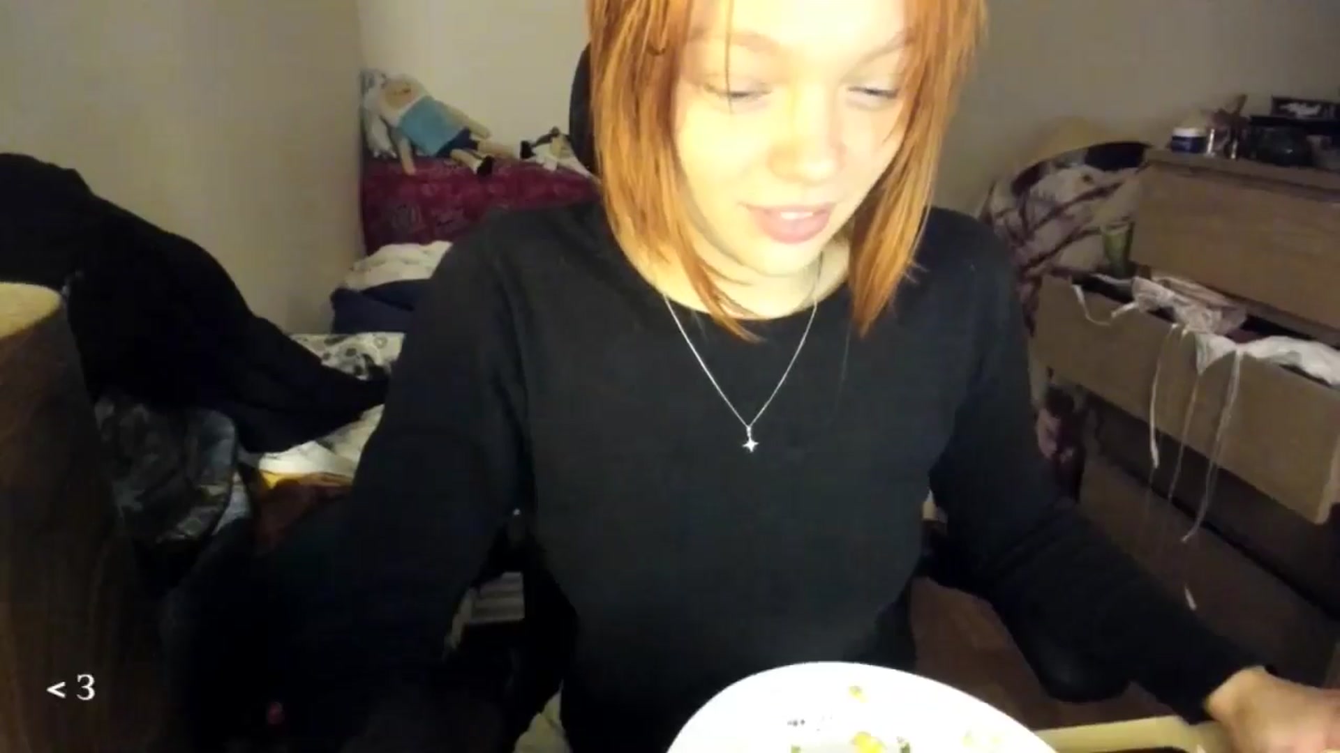 Gallery image thumbnail from greenzone's myfreecams stream on, 01/28/2025, 18:36 image 3 of 20