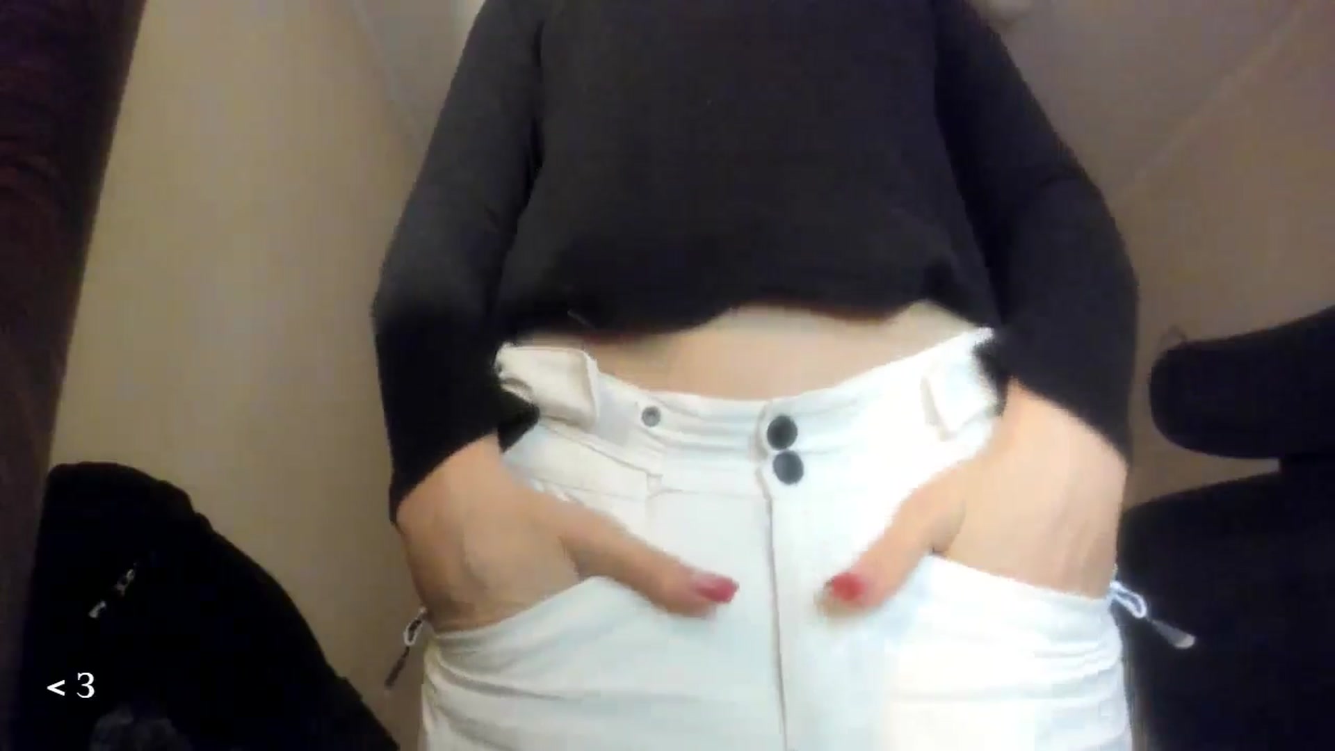 Gallery image thumbnail from greenzone's myfreecams stream on, 01/28/2025, 18:36 image 17 of 20