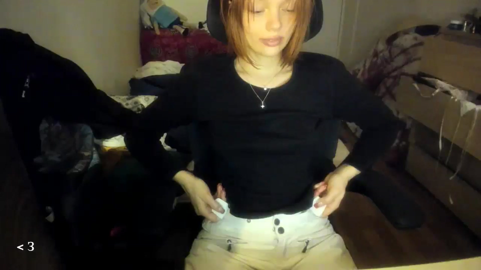 Gallery image thumbnail from greenzone's myfreecams stream on, 01/28/2025, 19:15 image 17 of 20