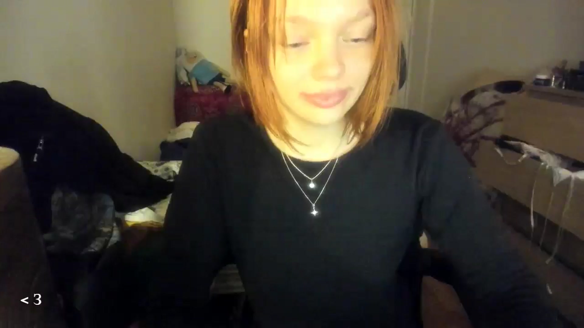 Gallery image thumbnail from greenzone's myfreecams stream on, 01/28/2025, 19:15 image 7 of 20