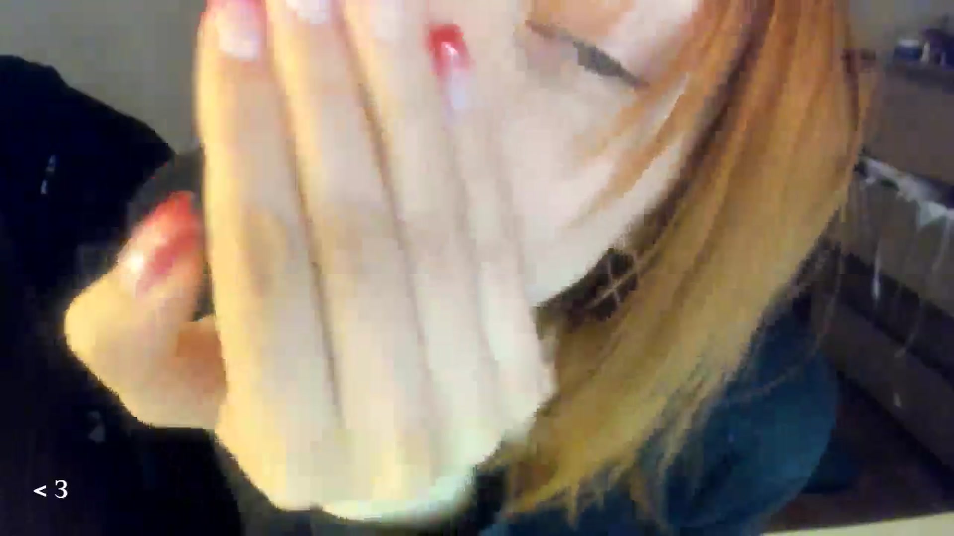 Gallery image thumbnail from greenzone's myfreecams stream on, 01/28/2025, 19:15 image 19 of 20