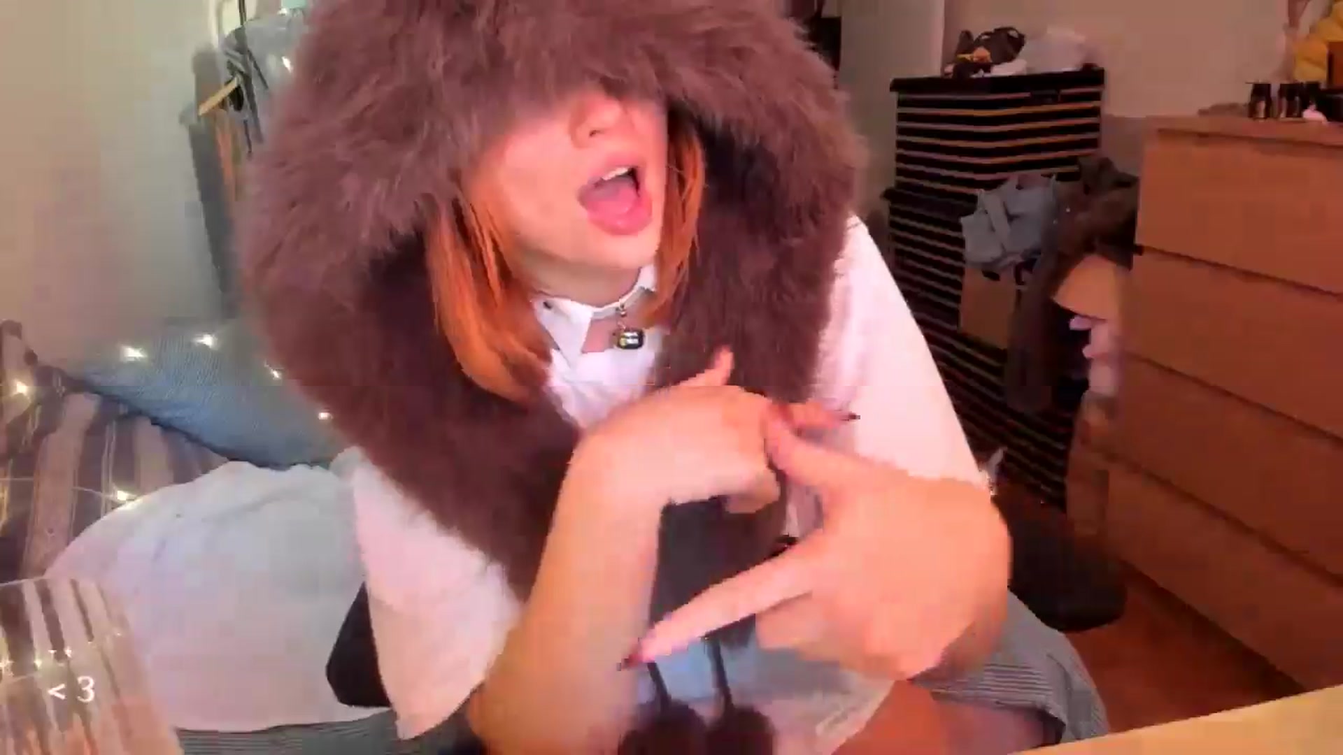Gallery image thumbnail from greenzone's myfreecams stream on, 01/06/2026, 09:42 image 12 of 20