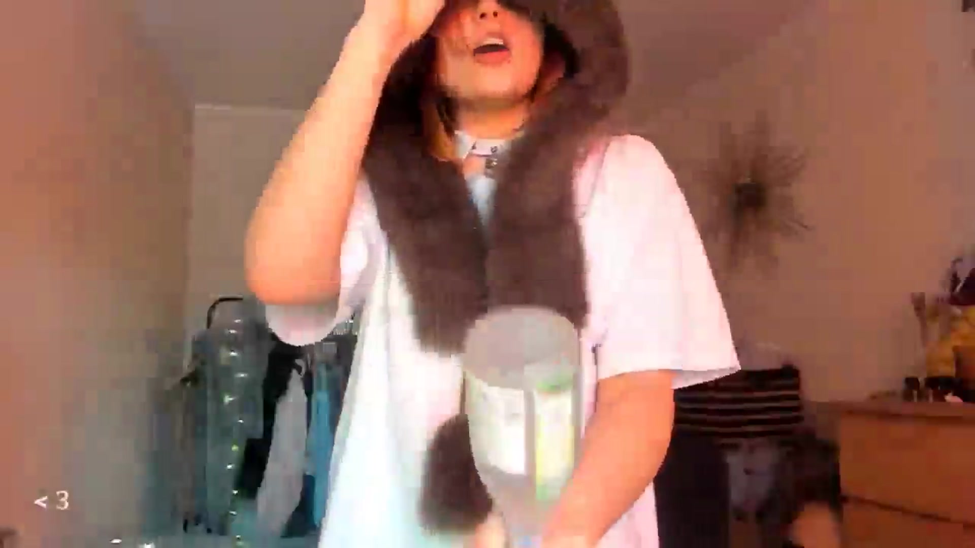 Gallery image thumbnail from greenzone's myfreecams stream on, 01/06/2026, 10:14 image 10 of 20