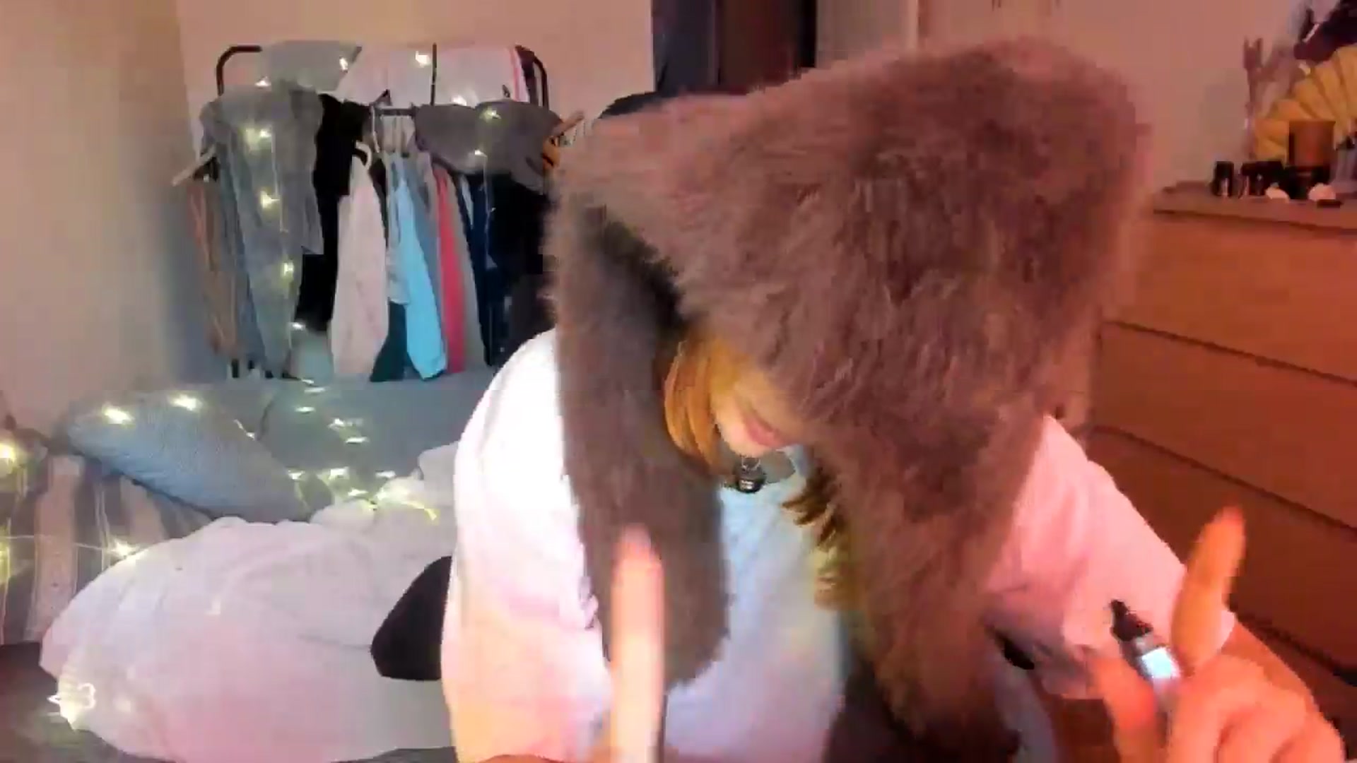 Gallery image thumbnail from greenzone's myfreecams stream on, 01/06/2026, 10:14 image 8 of 20