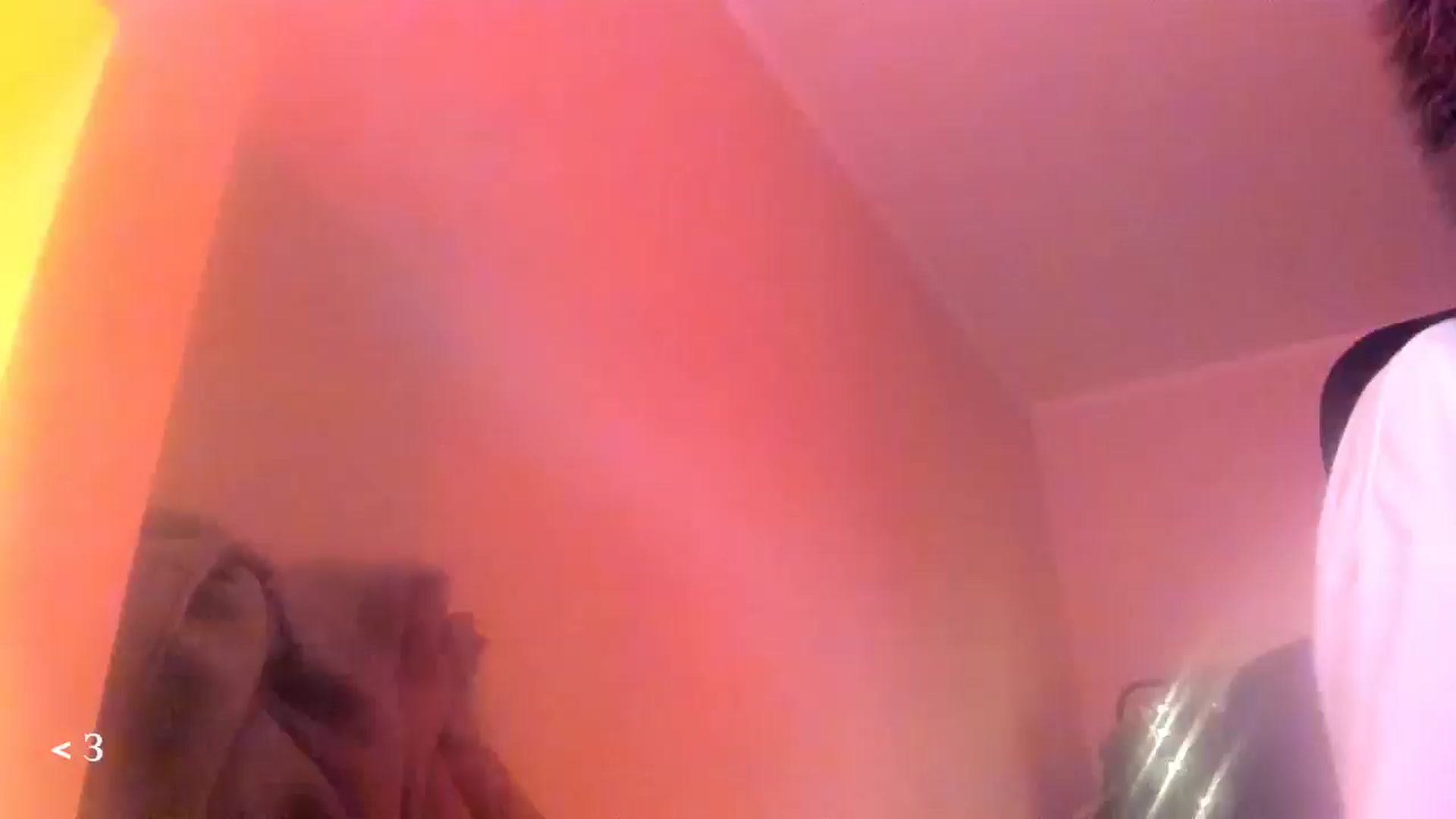 Gallery image thumbnail from greenzone's myfreecams stream on, 01/06/2026, 10:52 image 6 of 20