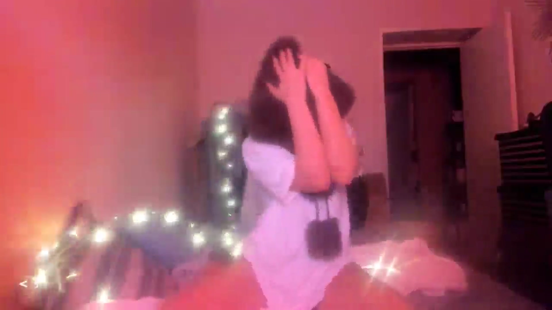 Gallery image thumbnail from greenzone's myfreecams stream on, 01/06/2026, 10:52 image 2 of 20