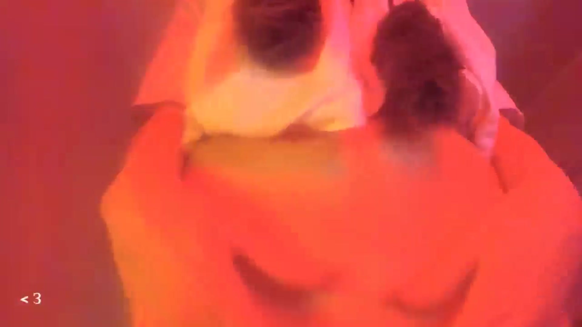 Gallery image thumbnail from greenzone's myfreecams stream on, 01/06/2026, 10:52 image 12 of 20