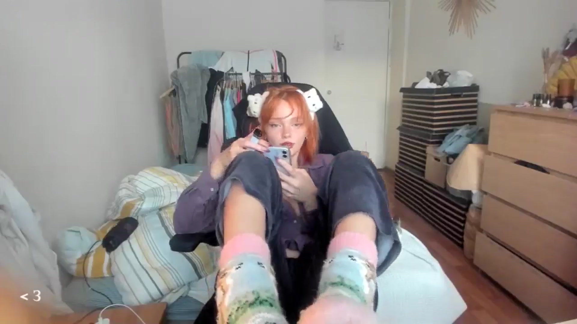 Gallery image thumbnail from greenzone's myfreecams stream on, 01/11/2026, 10:10 image 12 of 20