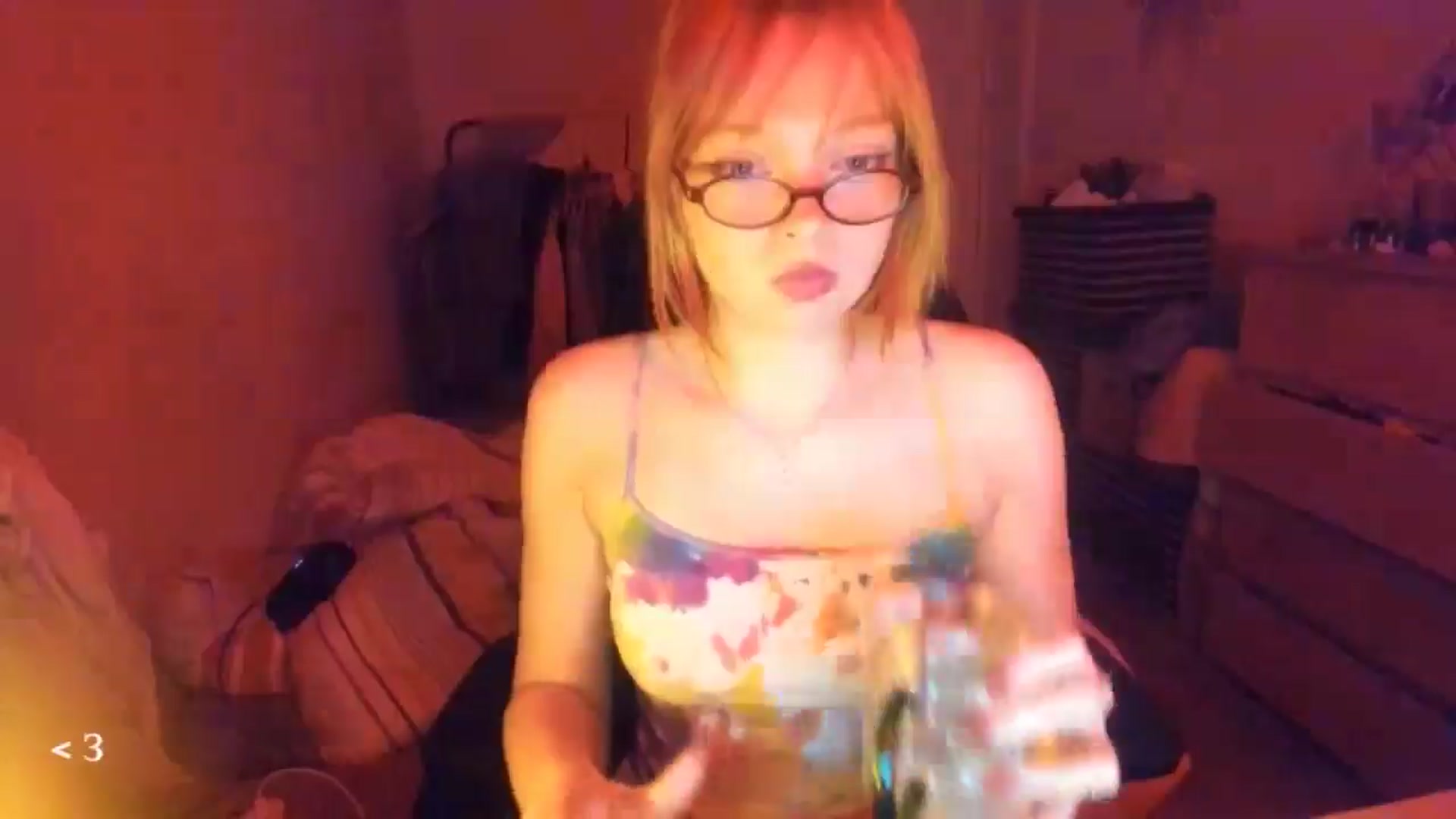 Gallery image thumbnail from greenzone's myfreecams stream on, 01/11/2026, 12:04 image 7 of 20