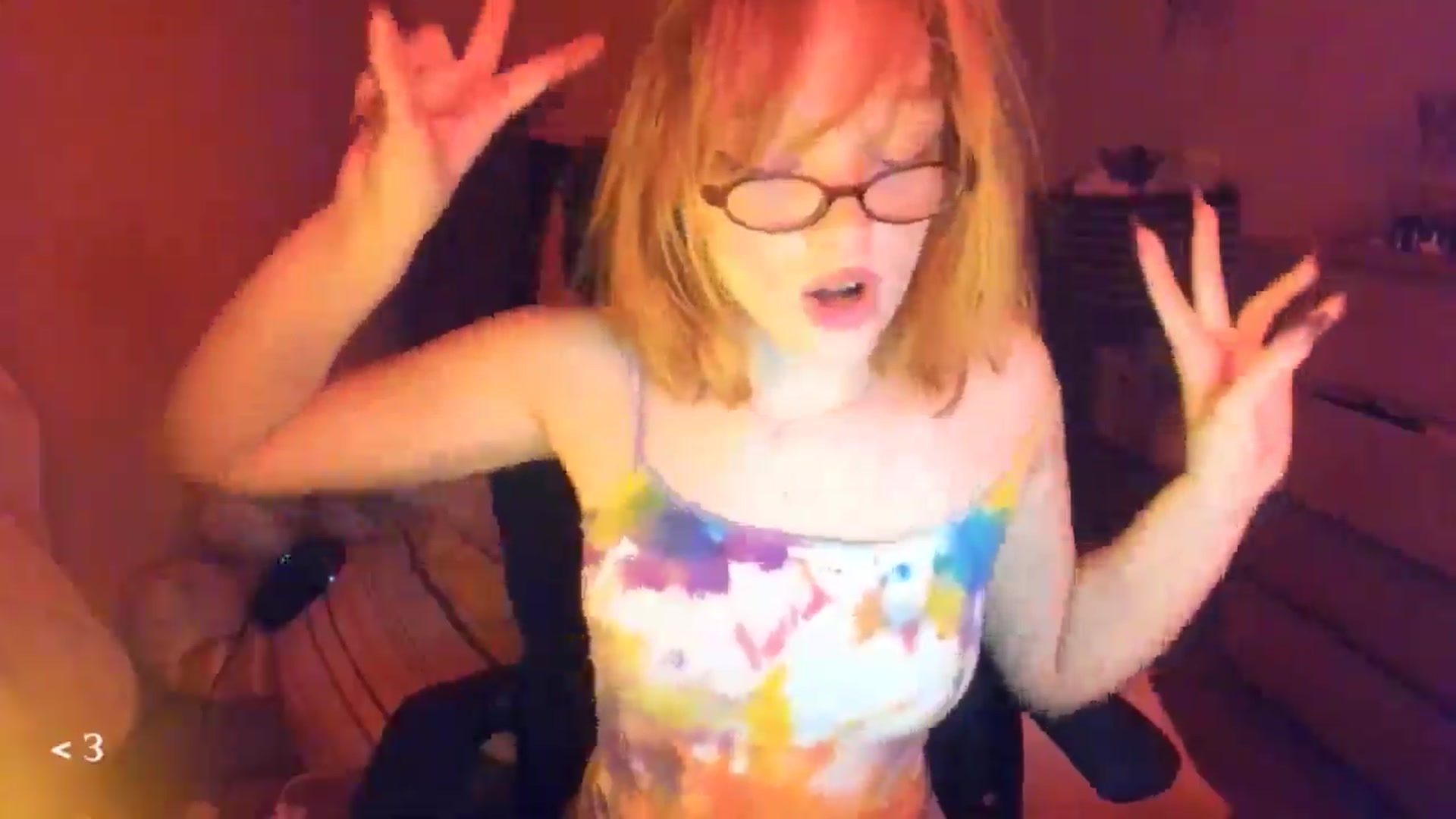 Gallery image thumbnail from greenzone's myfreecams stream on, 01/11/2026, 14:31 image 17 of 20