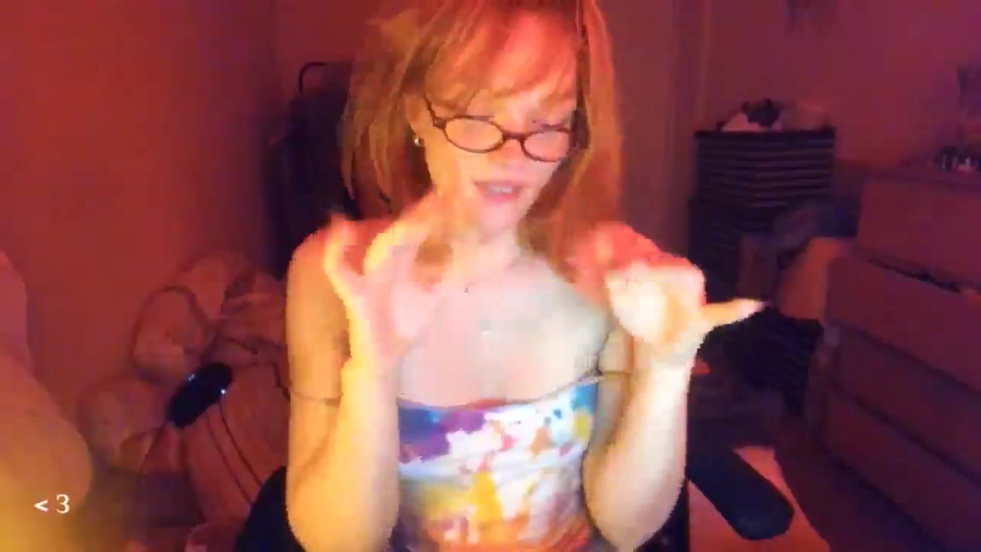 Gallery image thumbnail from greenzone's myfreecams stream on, 01/11/2026, 14:31 image 16 of 20