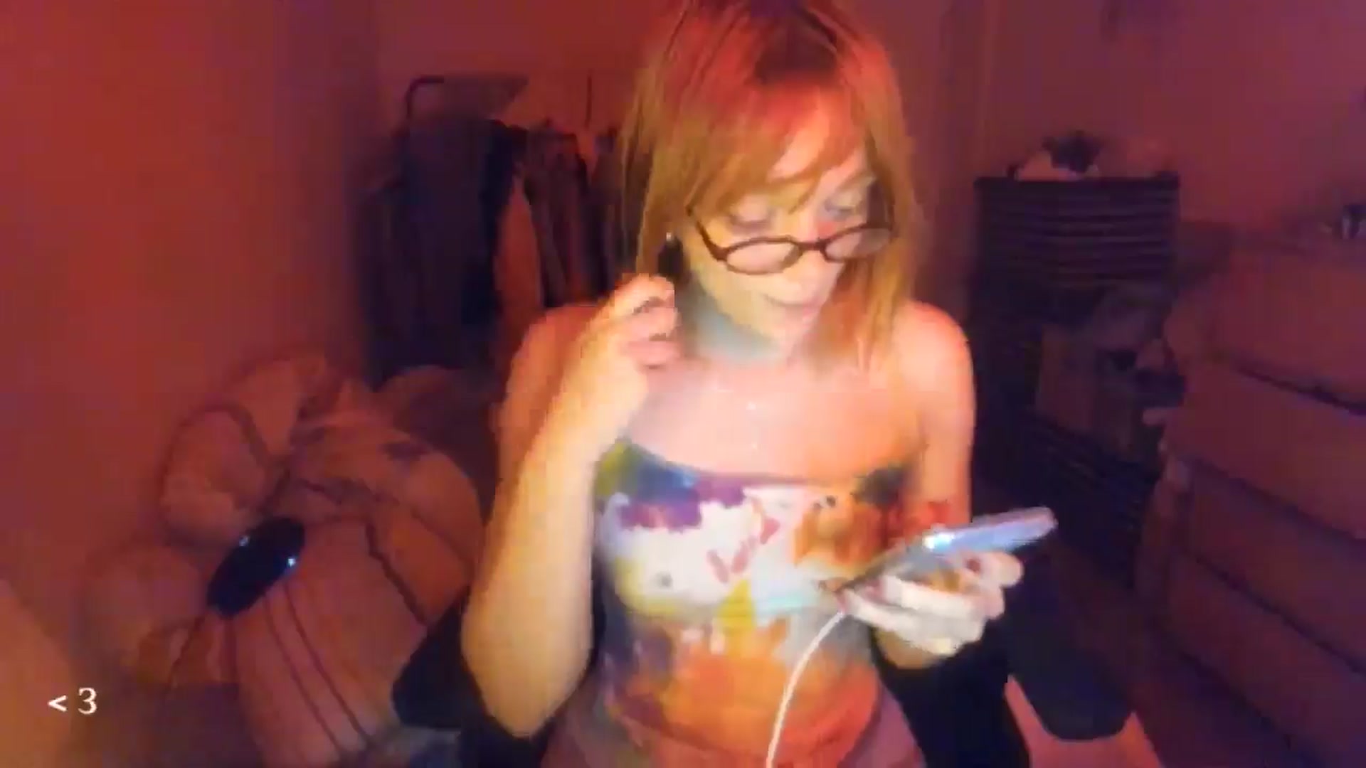 Gallery image thumbnail from greenzone's myfreecams stream on, 01/11/2026, 15:54 image 19 of 20