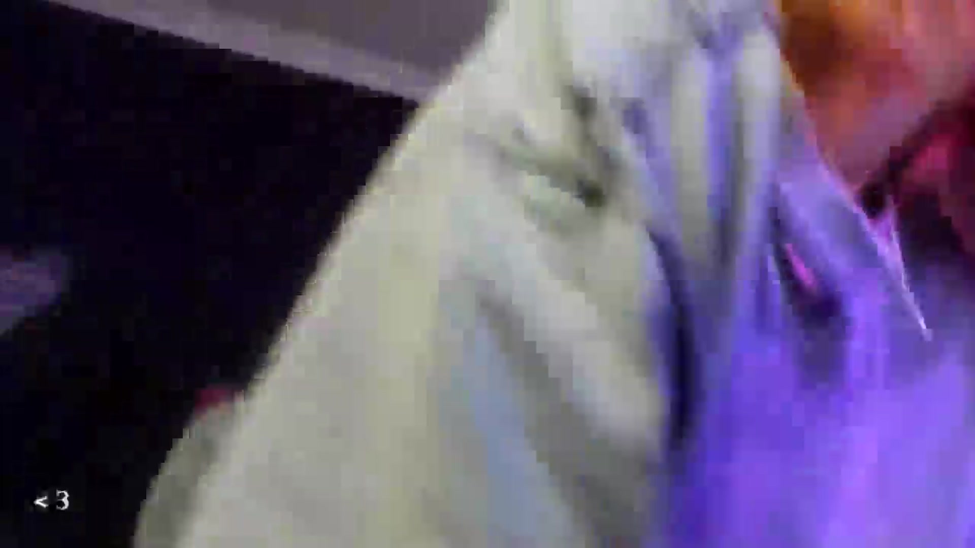 Gallery image thumbnail from greenzone's myfreecams stream on, 01/26/2026, 15:44 image 10 of 20