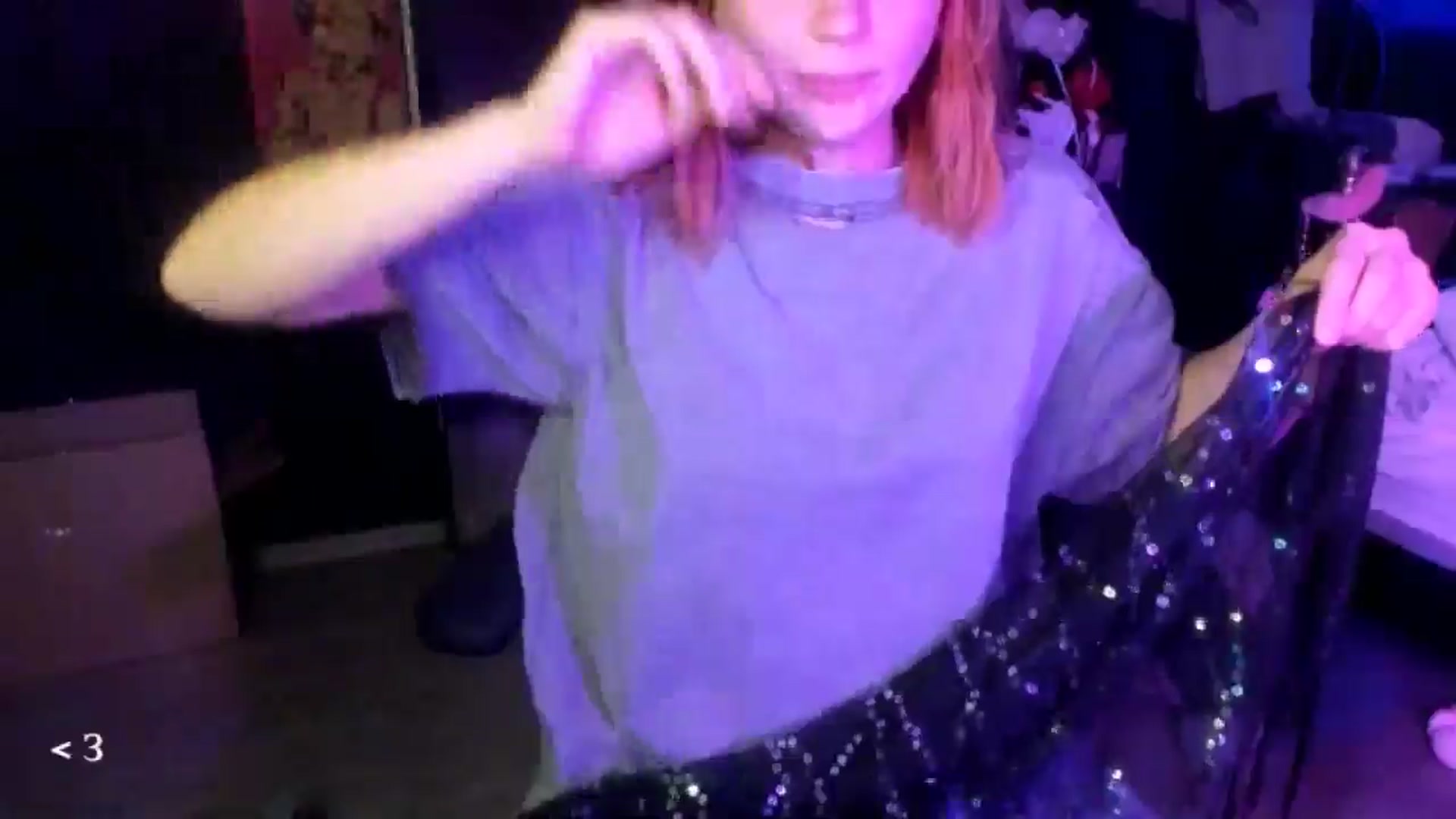 Gallery image thumbnail from greenzone's myfreecams stream on, 01/26/2026, 17:43 image 2 of 20