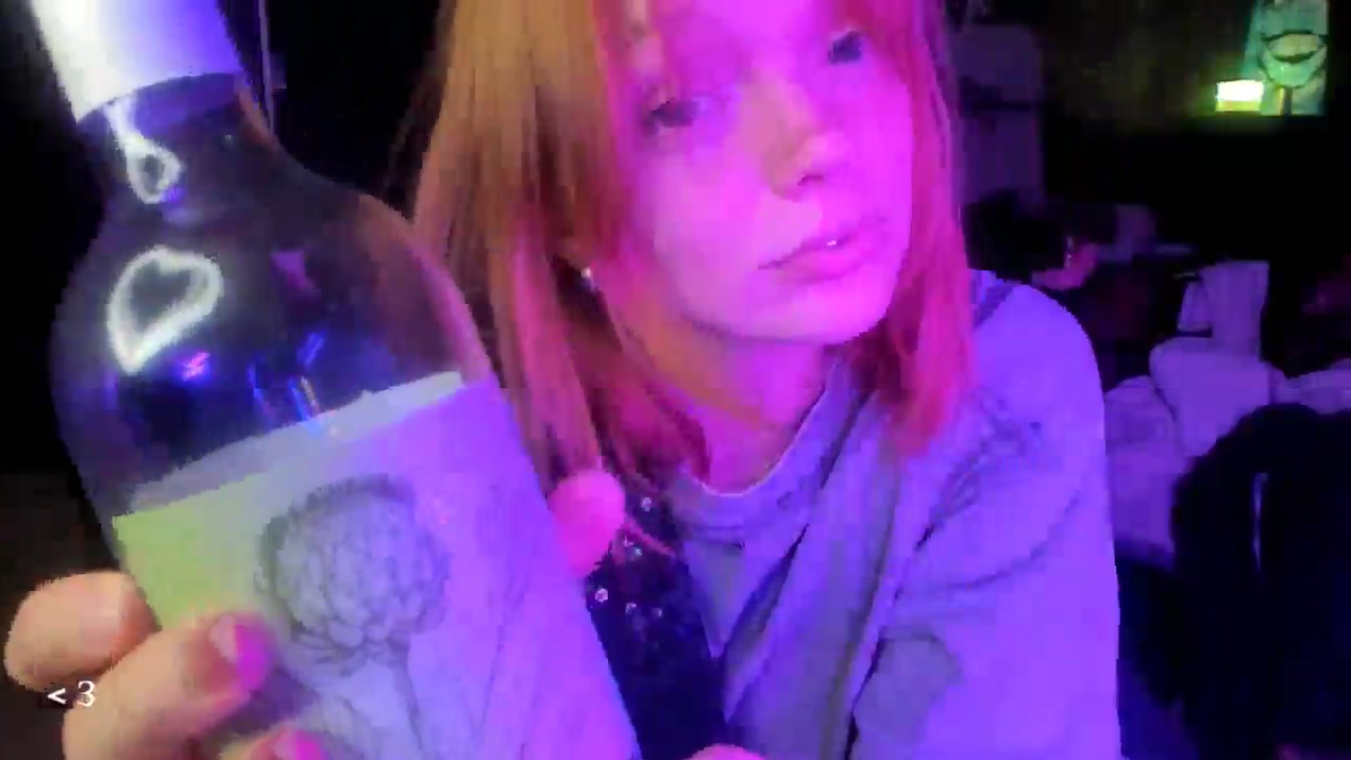 Gallery image thumbnail from greenzone's myfreecams stream on, 01/26/2026, 17:43 image 8 of 20